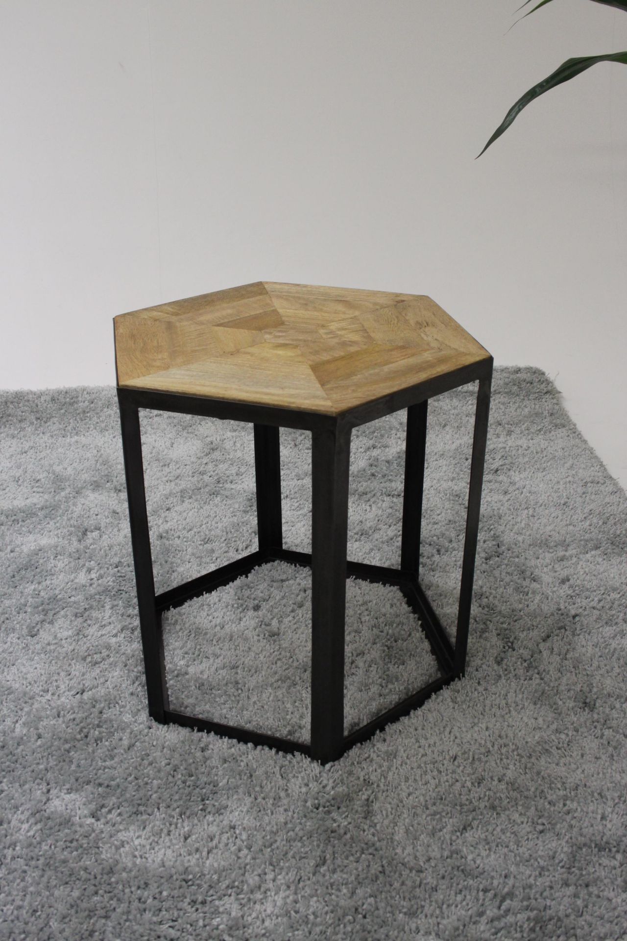 Octagon Bunching Table Antique Natural Wood Solid White Metal An Octagon Shaped Side Table With An - Image 3 of 3