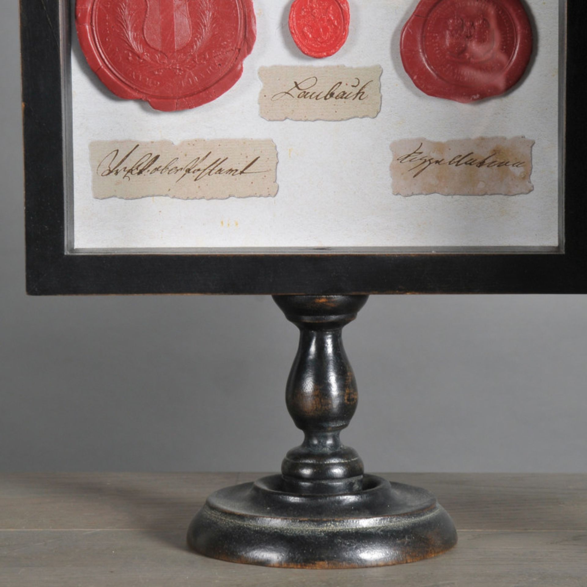 Frames With Wax Seals - Set Of 3 Set Of 3 Wooden Frames / Wax Seals 1 : H44x25x10 Cm - 2 : H36x17x10 - Image 3 of 5