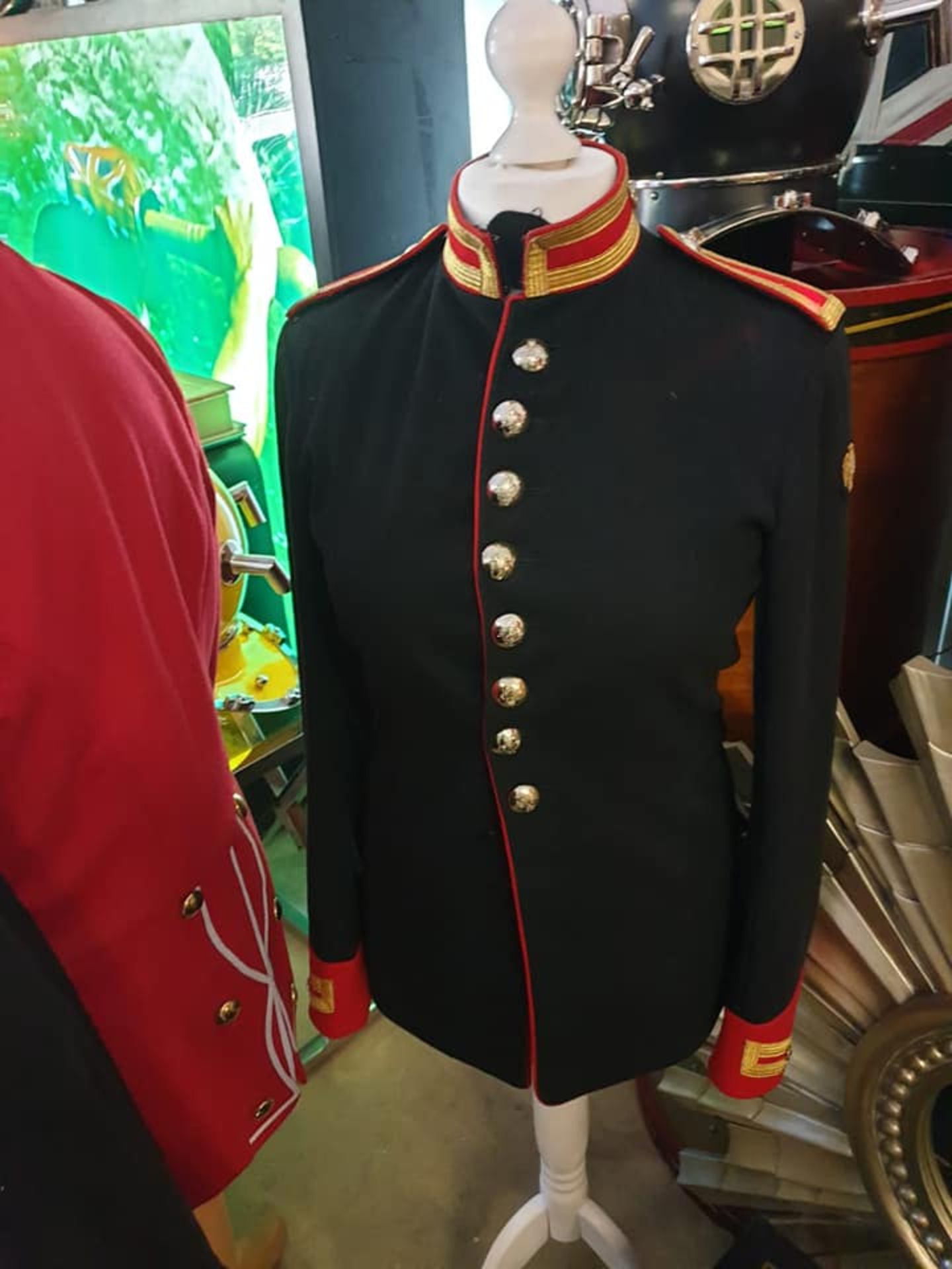 Military Tunic Genuine Blues & Royals Tunics- Grade One - Ceremonial Army Issue - Rr Tunic - Image 2 of 2