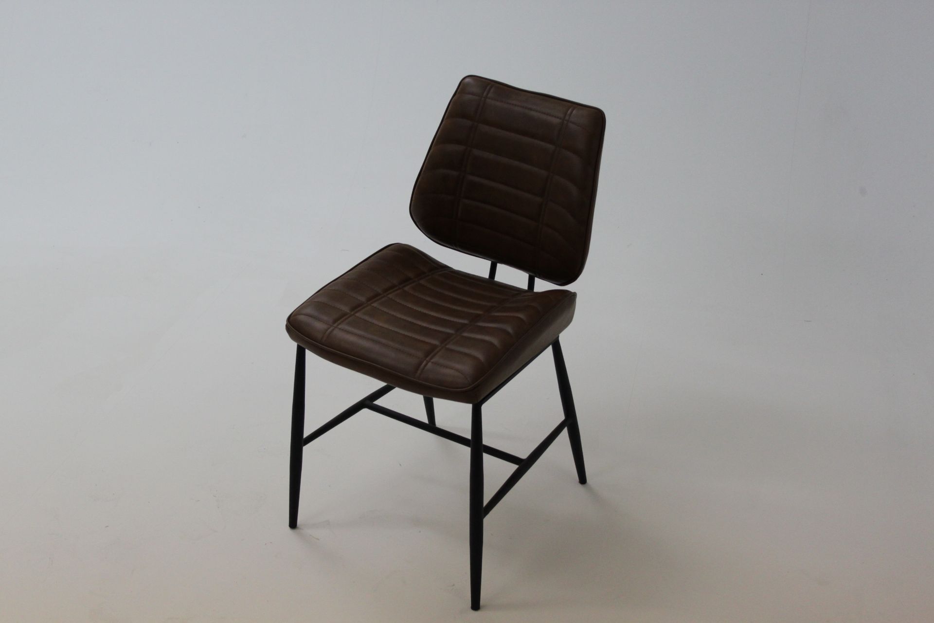 Cortina Chair Tan Inspired By Classic Car Seat Design These Chairs A Modern Stylish Appeal High - Image 2 of 5
