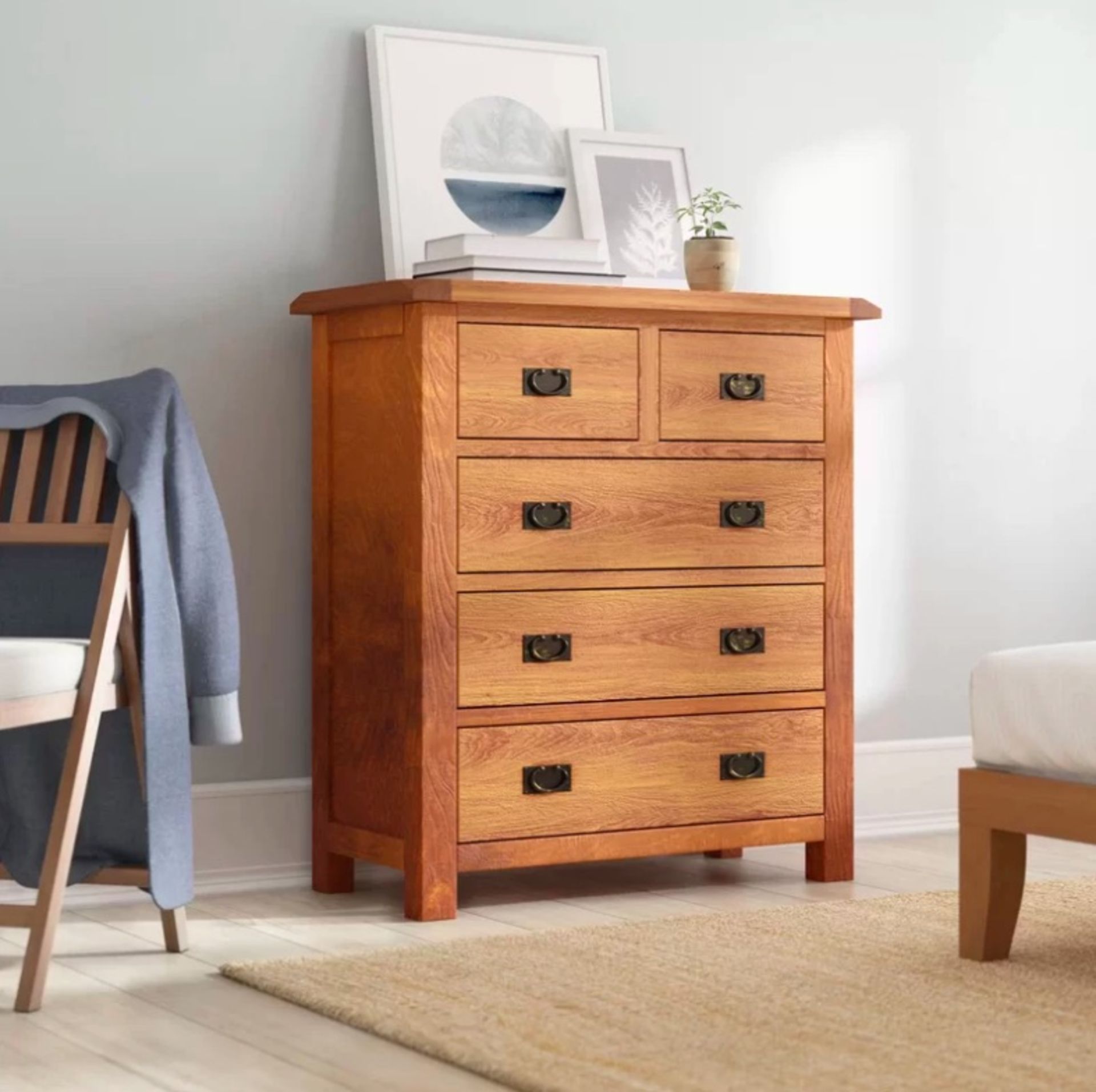 Oak 5 Drawer Chest of Drawers Oak Five Drawer Chest Bring A Warmth Into Your Room With Its Beautiful - Image 2 of 2