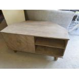 Smithson Corner Media Unit