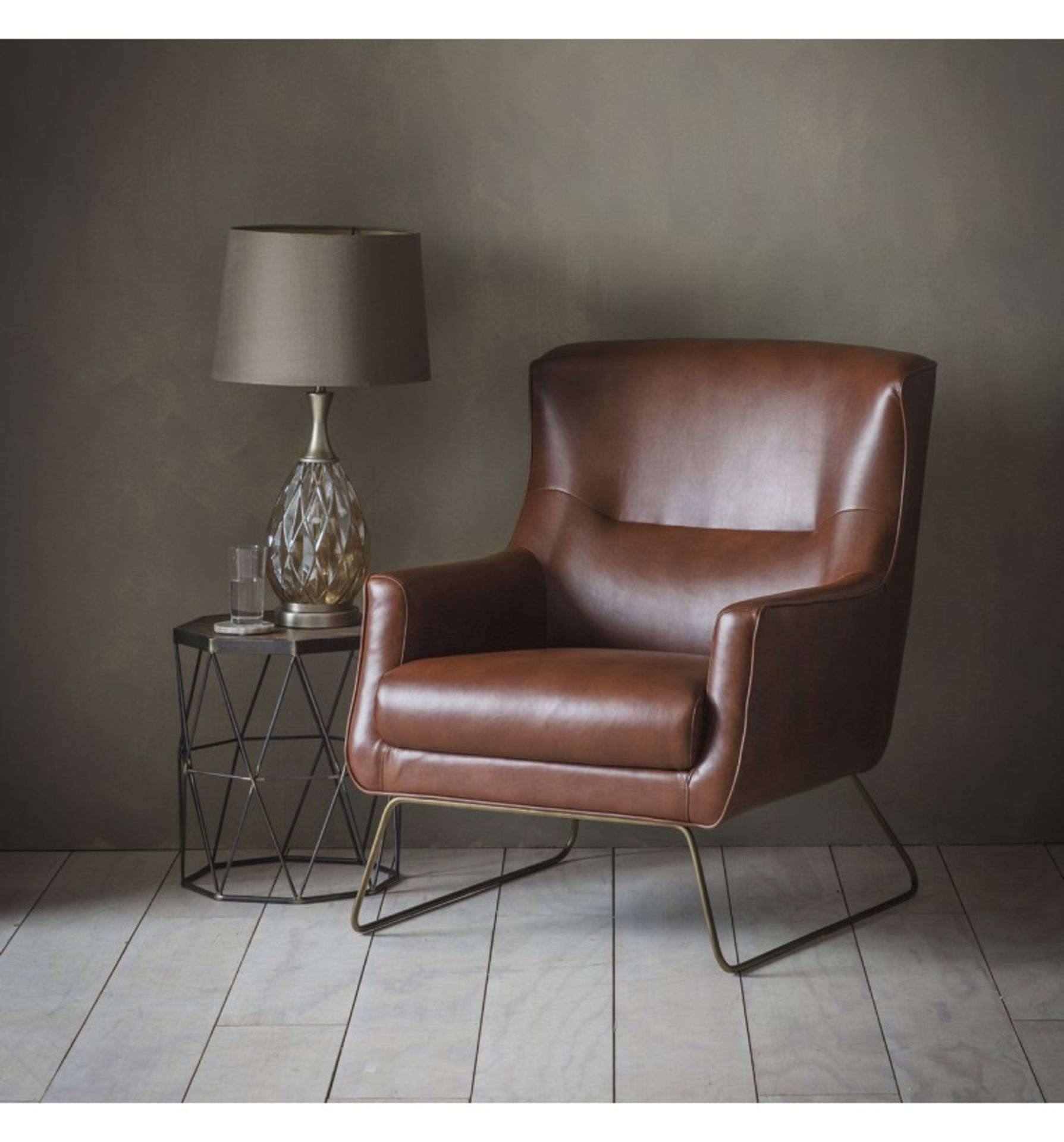 Lounge Chair Matt Saddle Leather