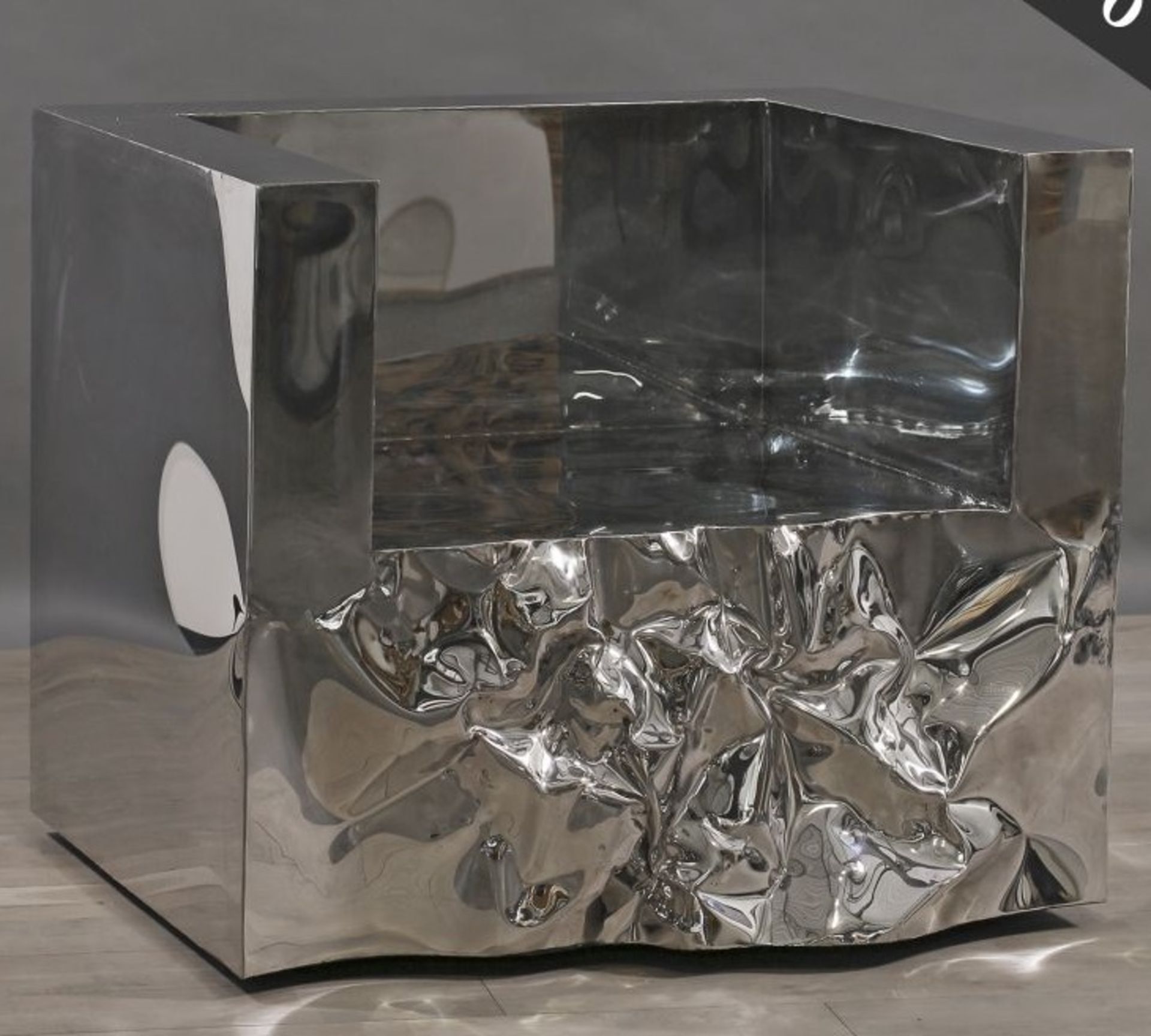 Davys Armchair polished mirrored steel