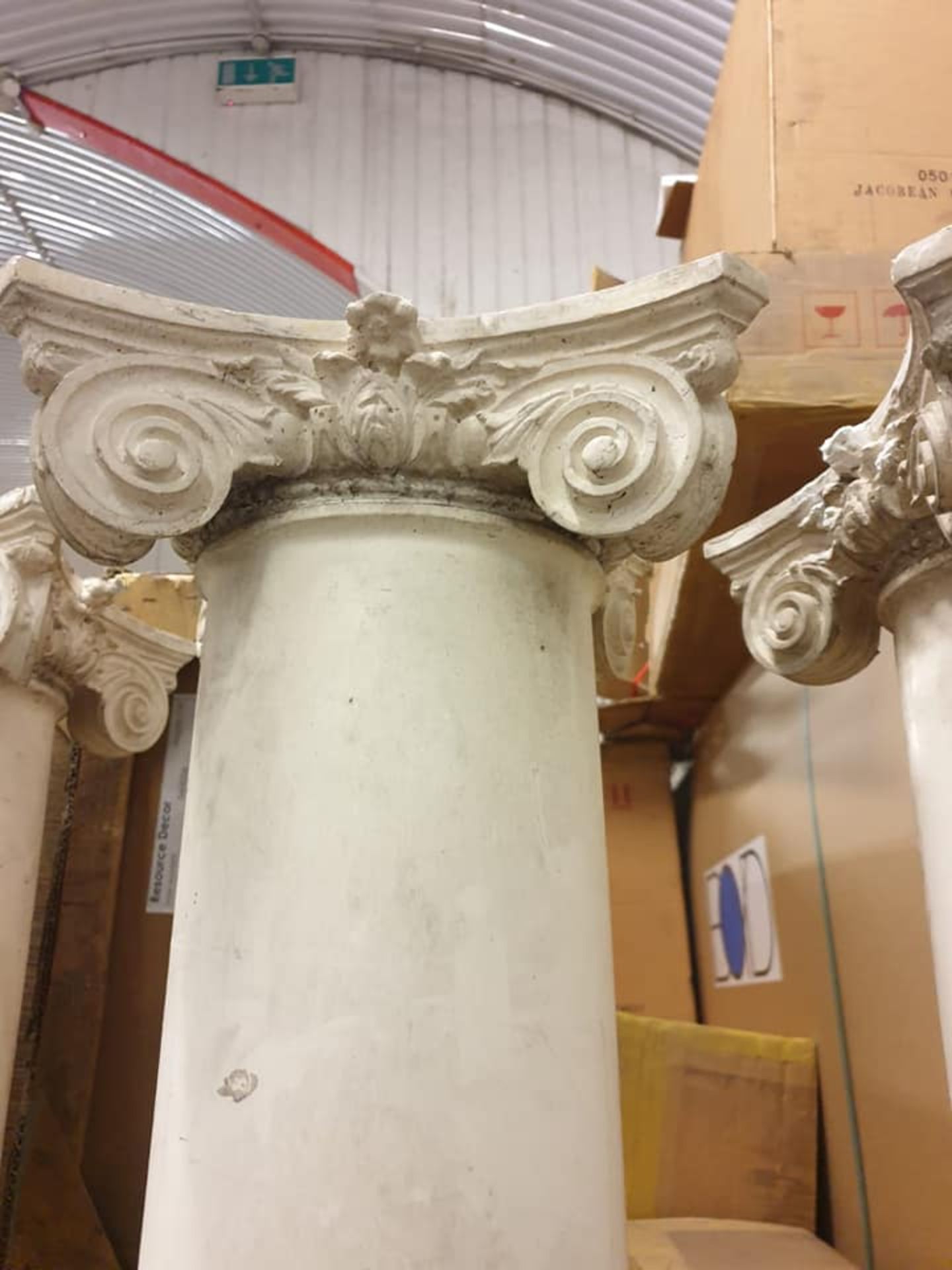 A Set Of 4 x Grecian Style Display Columns Fibreglass Resin Columns That Make A Real Statement 220cm - Image 2 of 3