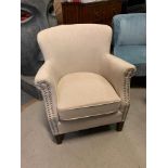 Club Chair with Studding Pin