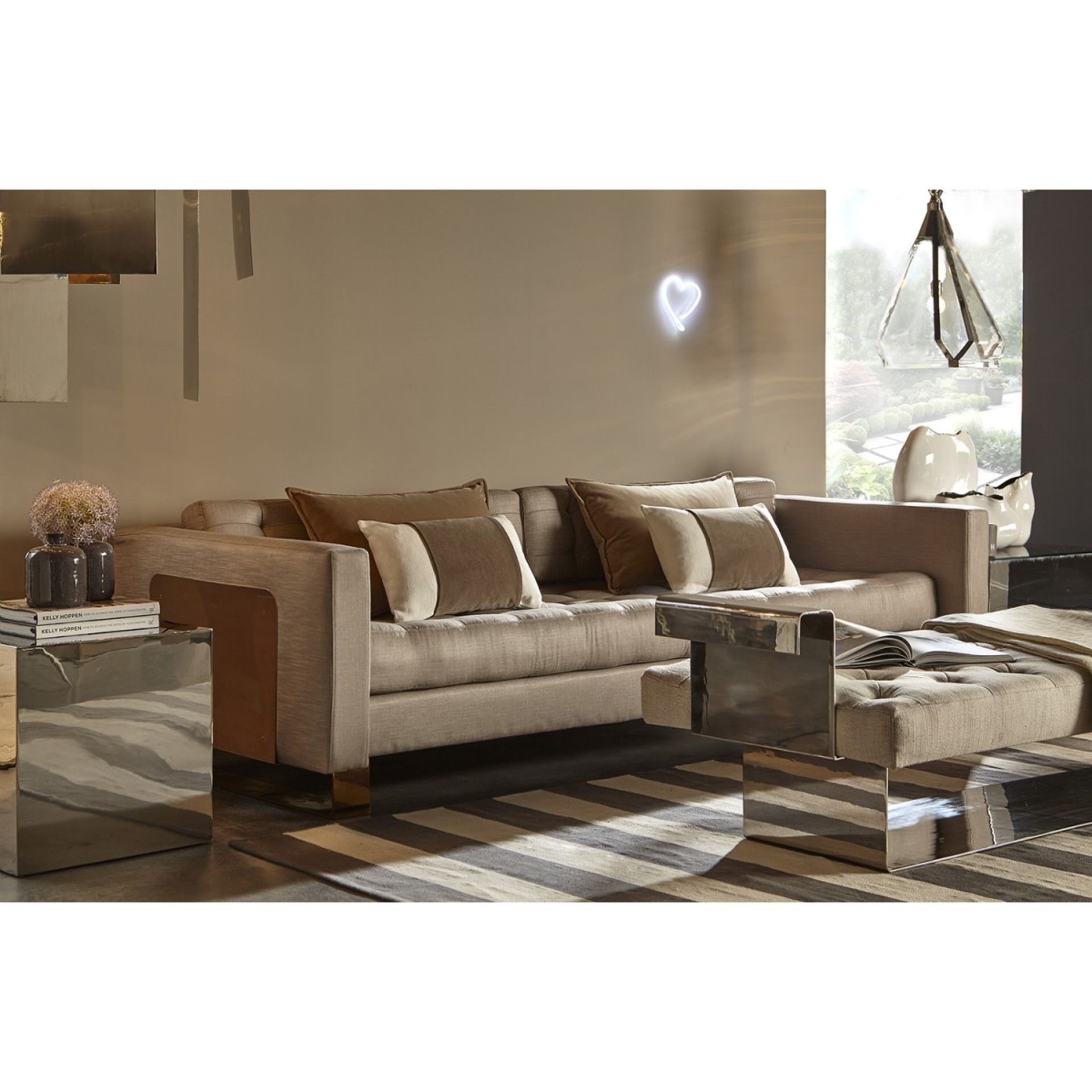 Kelly Hoppen Vinci Sofa -