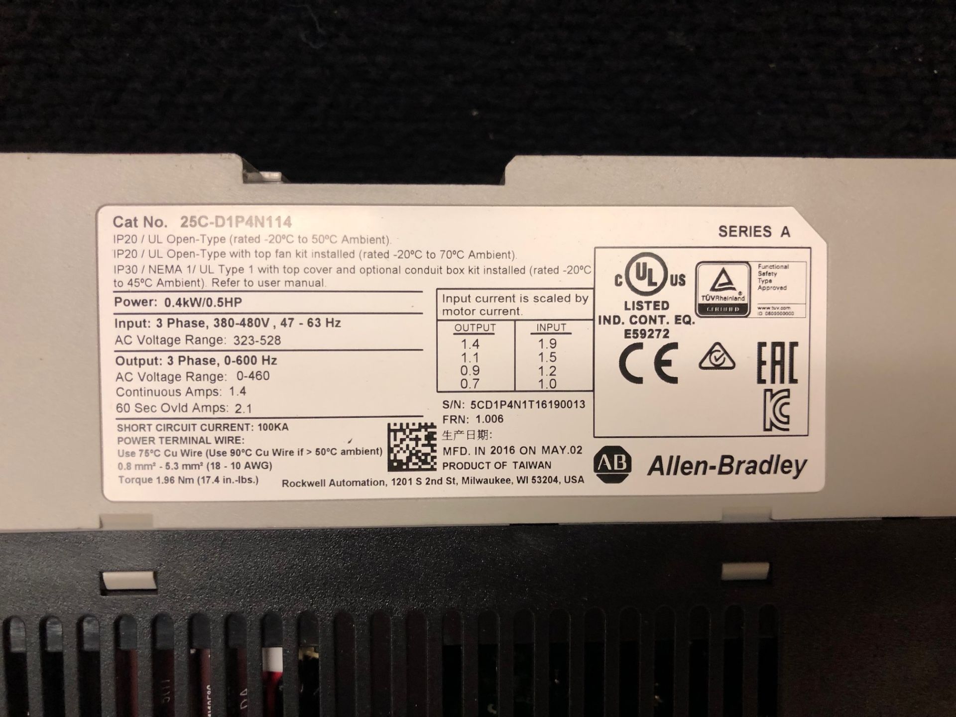 ALLEN BRADLEY POWERFELX 527 25C-D1P4N114 0.5HP VFD - Image 2 of 2