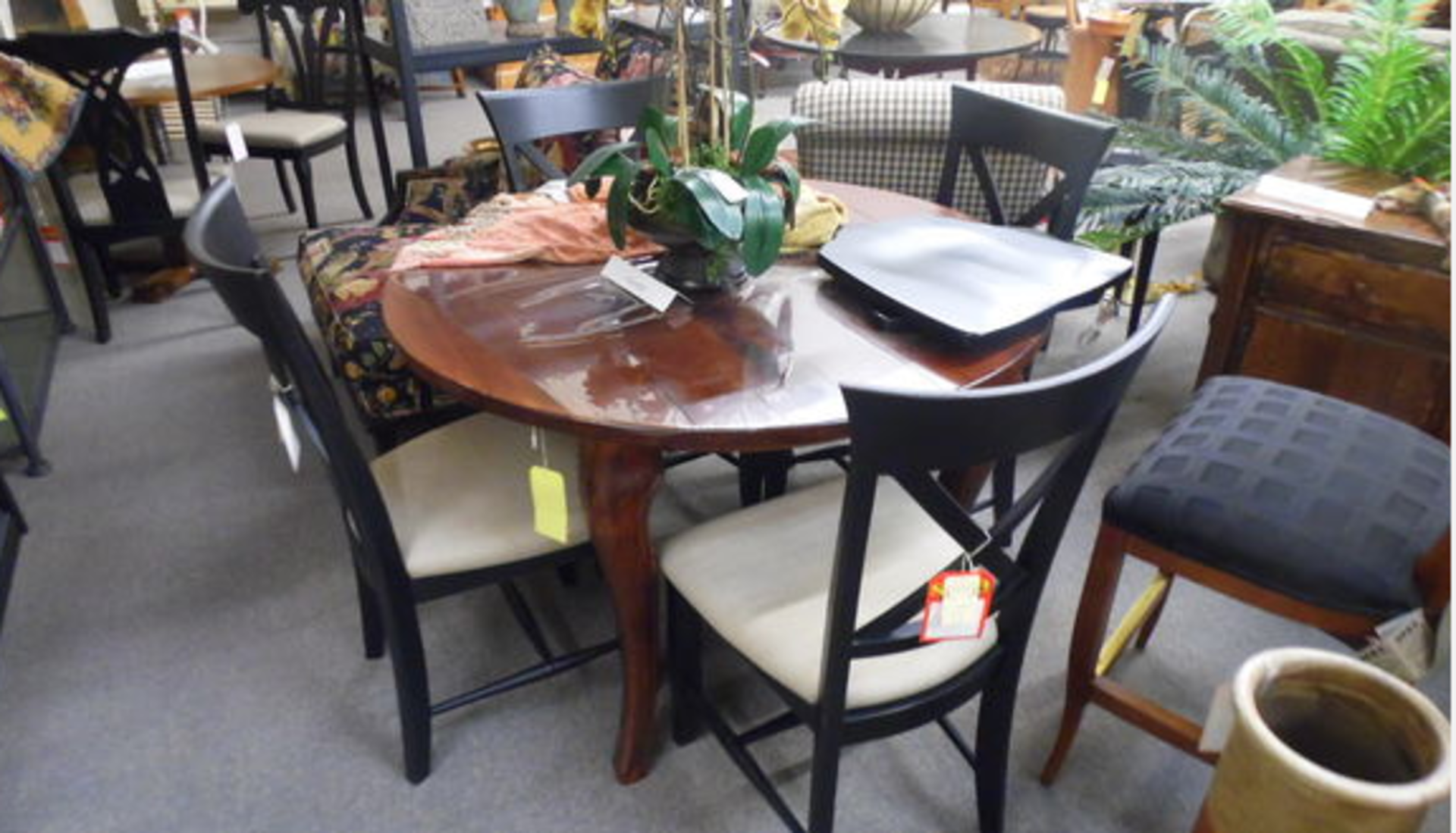 CLICK HERE FOR PREVIEW - Furniture & Decor Items Auction - Image 5 of 5