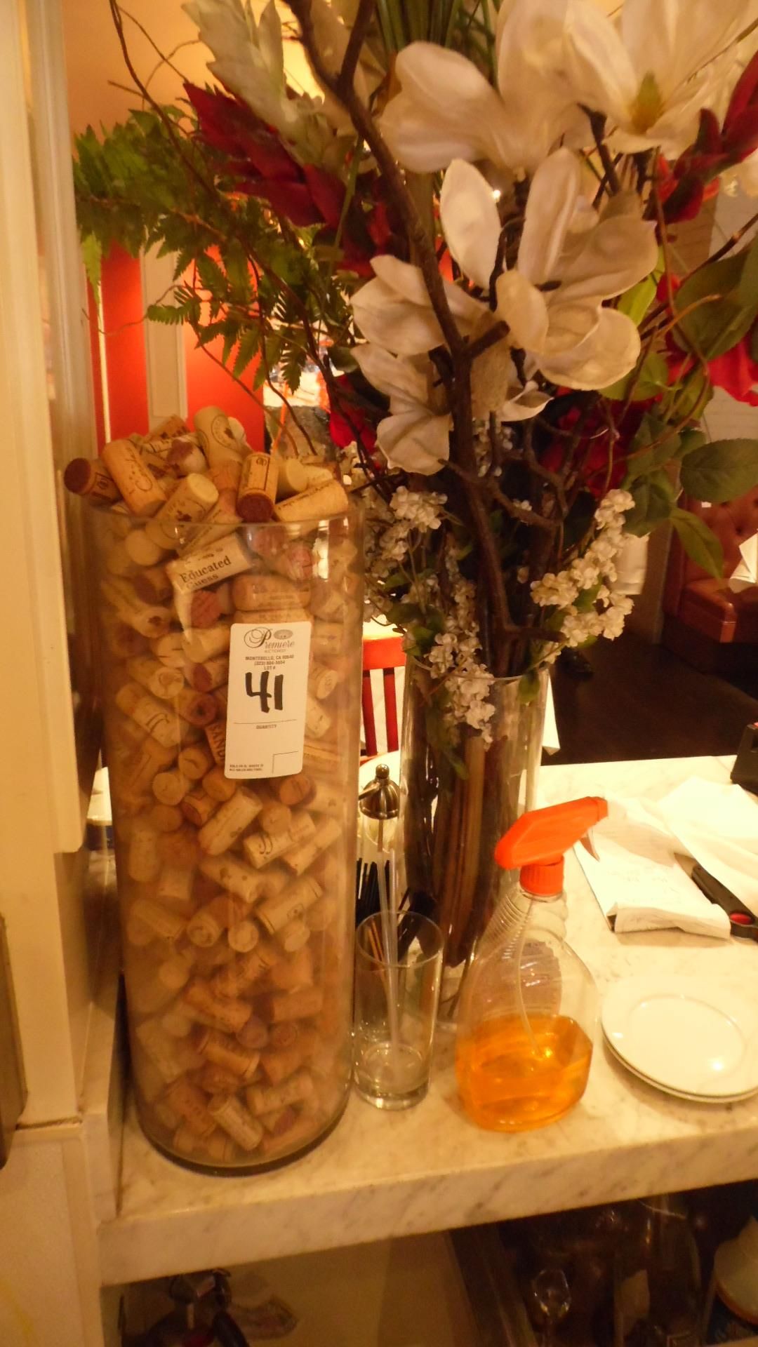 DECORATIVE FLOWERS & CORKS