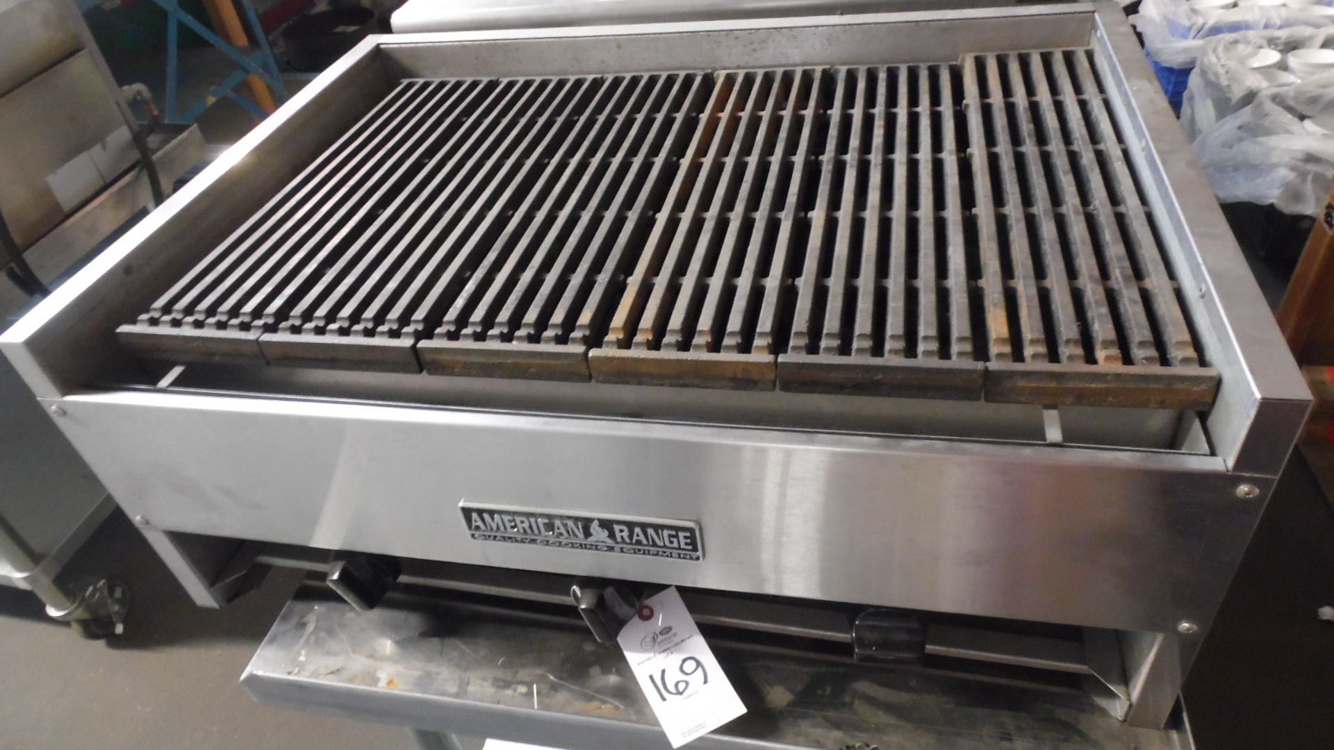 AMERICAN RANGE CHAR BROILER 34 X 24