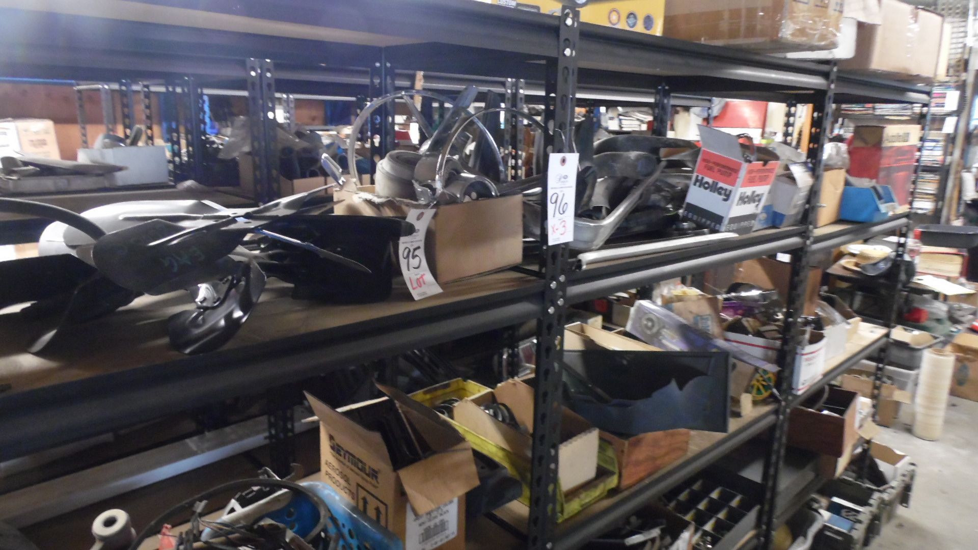 SECTIONS STOCKROOM SHELVING