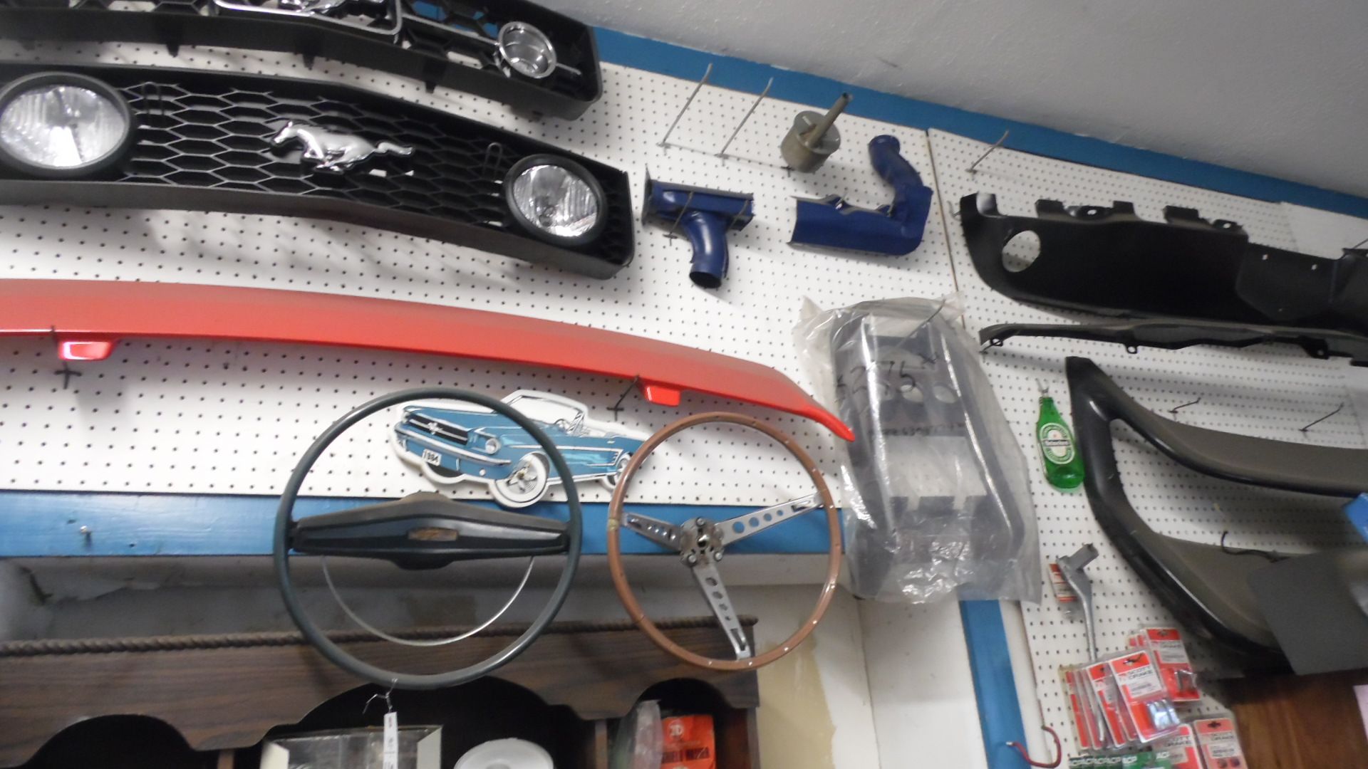 MUSTANG GRILLS, STEERING WHEELS, BUMPERS