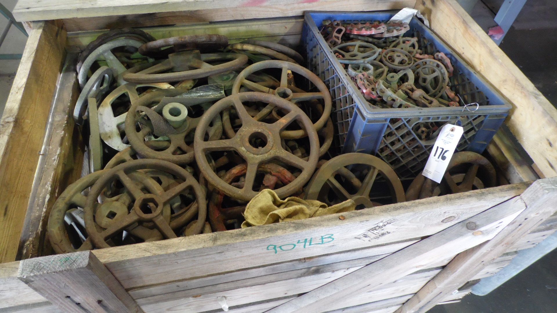 ASSORTED VALVE WHEELS