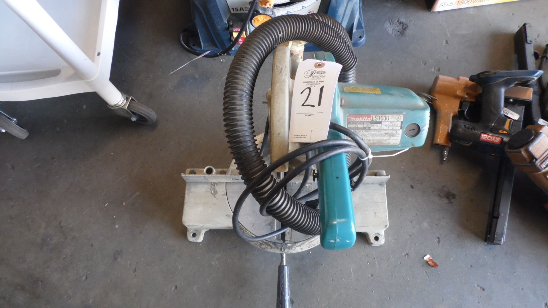 MAKITA MITER SAW