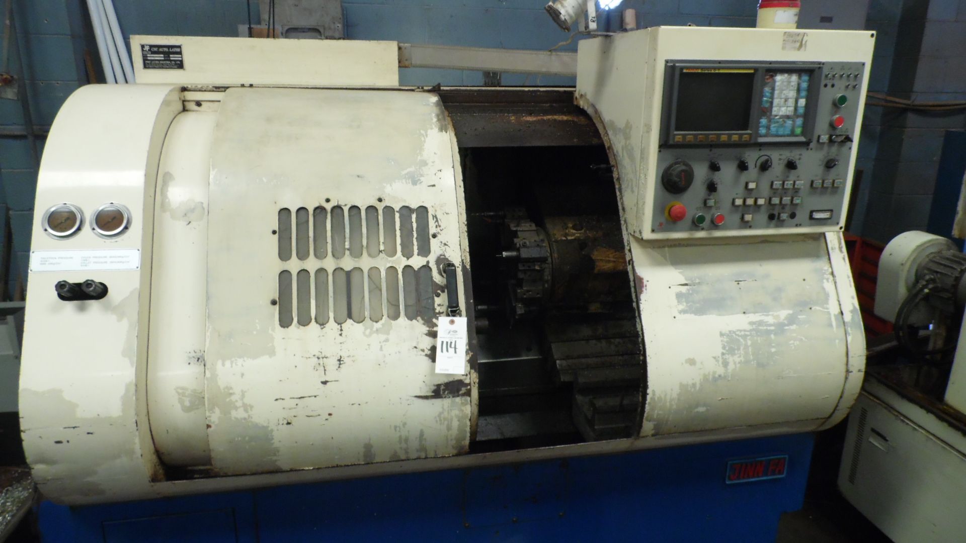 JINN FA CNC LATHE w/ FANUC CONTROL