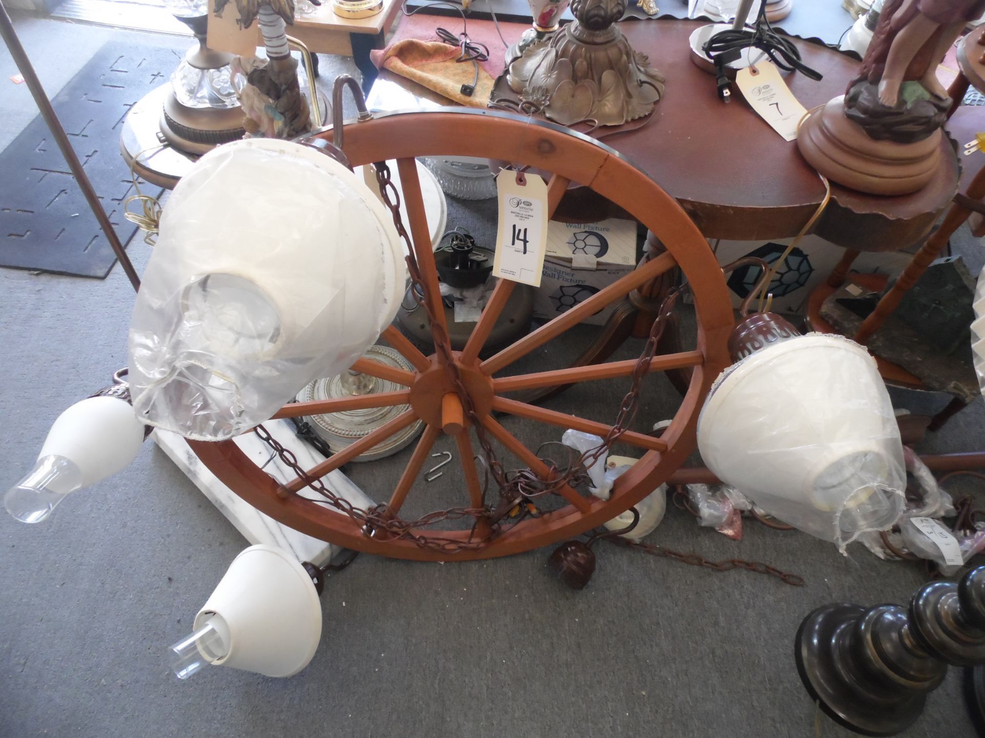 WAGON WHEEL LAMP