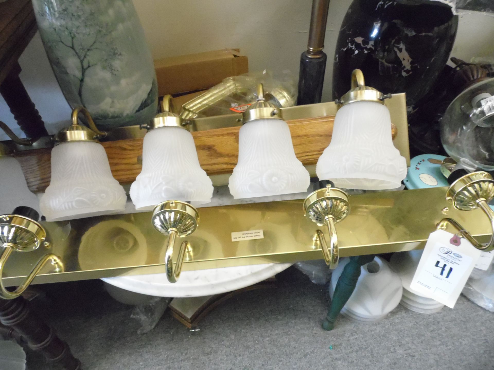 ASSORTED LAMPS & TABLE