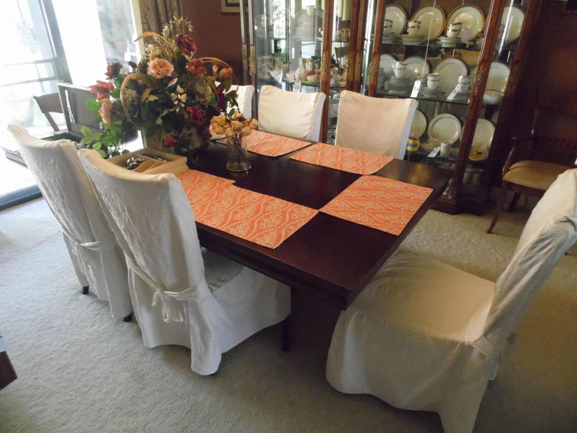 DINING TABLE & 8-CHAIRS