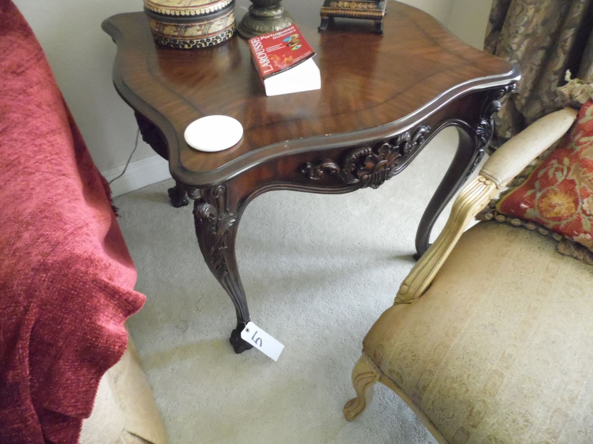 ORNATE LAMP TABLE