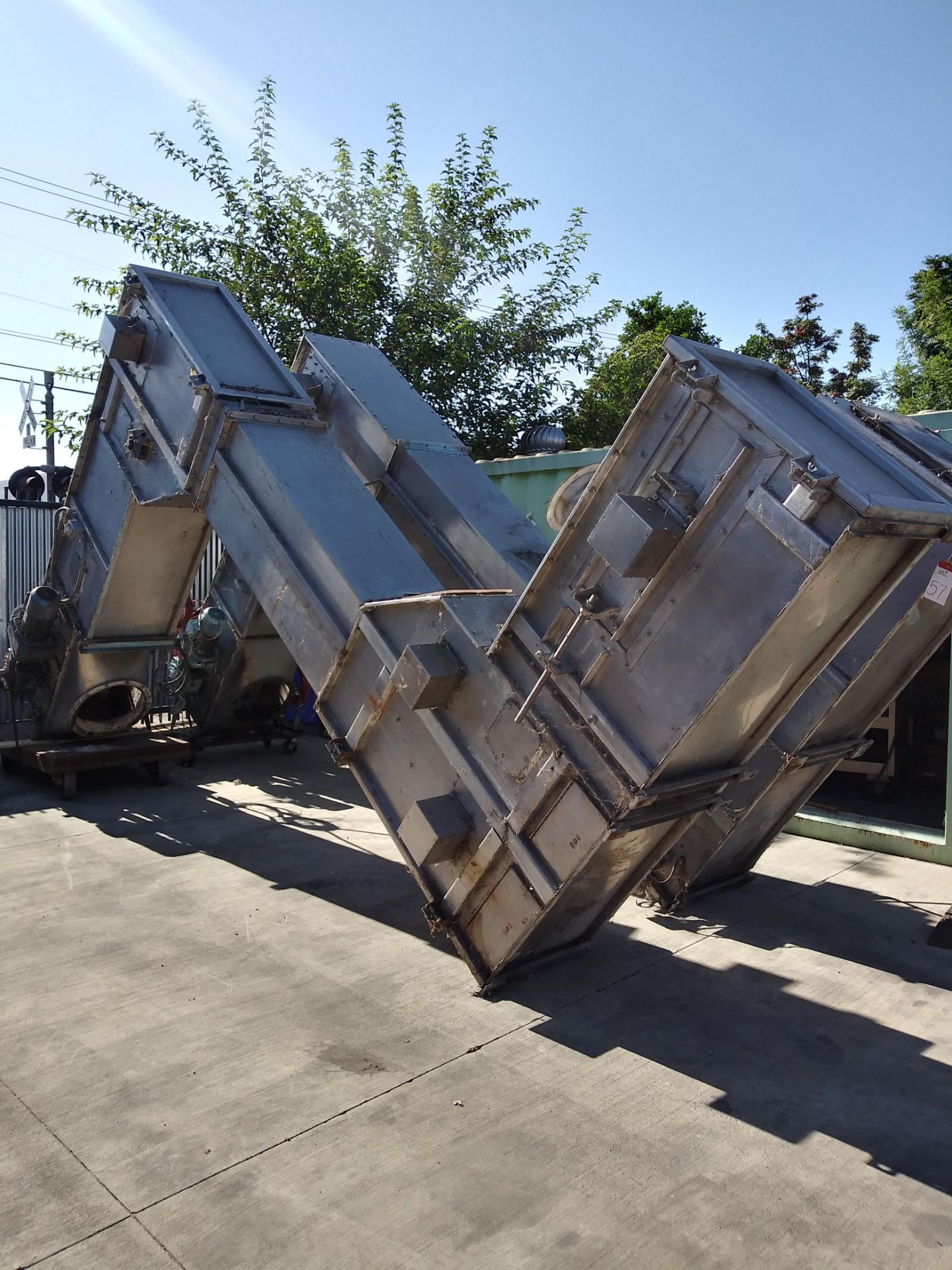 Industrial Stainless Steel Bucket Elevator Conveying System - Image 2 of 5