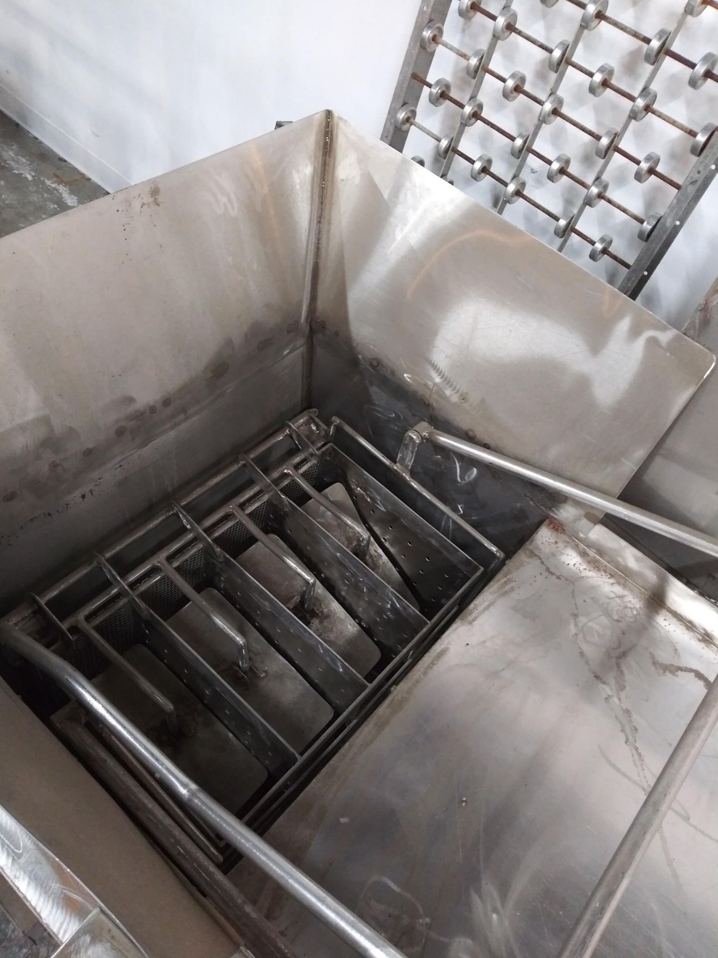 4 Basket Stainless Steel Deep Dryer - Image 2 of 3