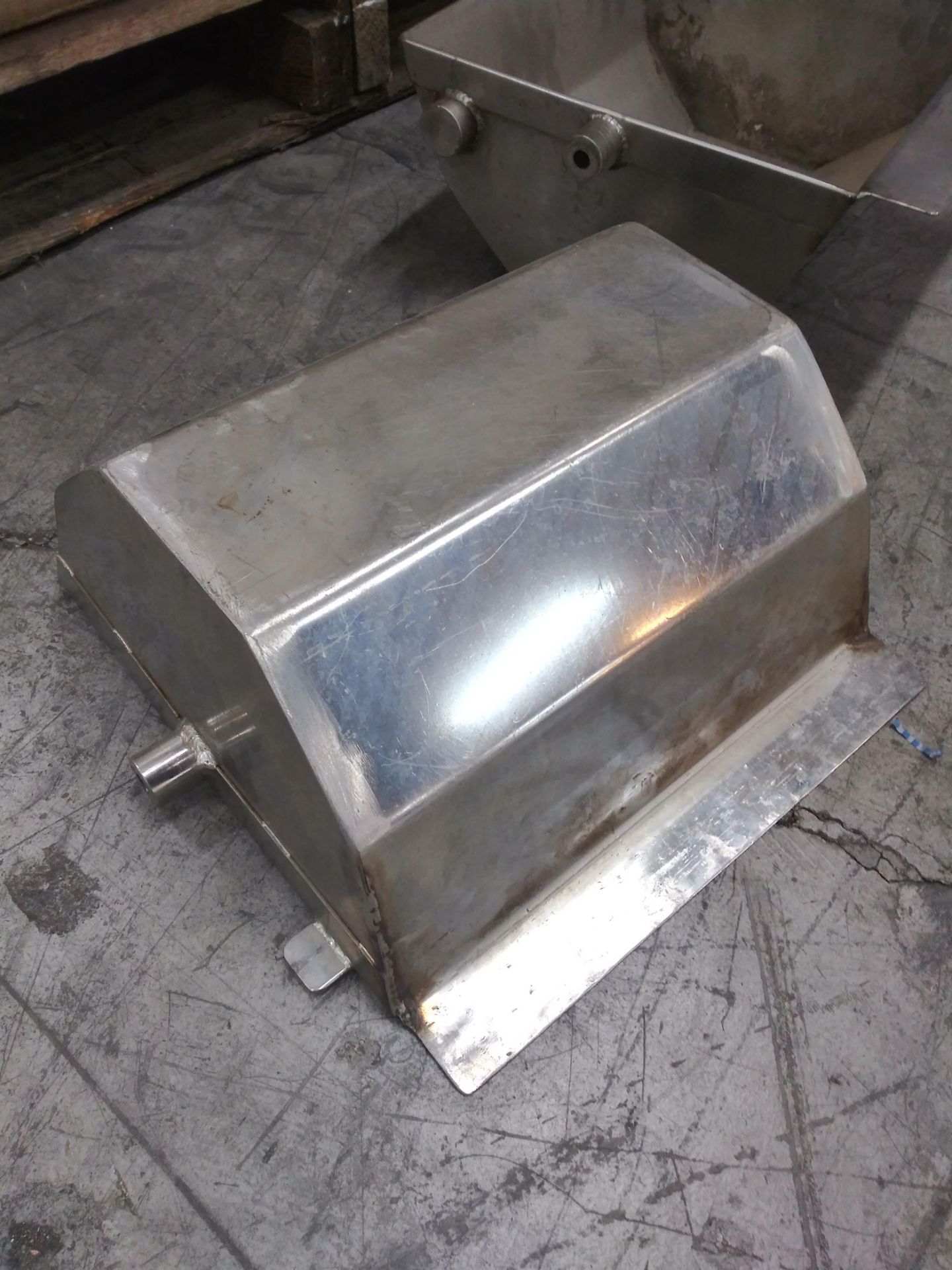 Stainless Steel Conveyor Buckets 12" X 11" X 5.5" Deep - Image 3 of 3