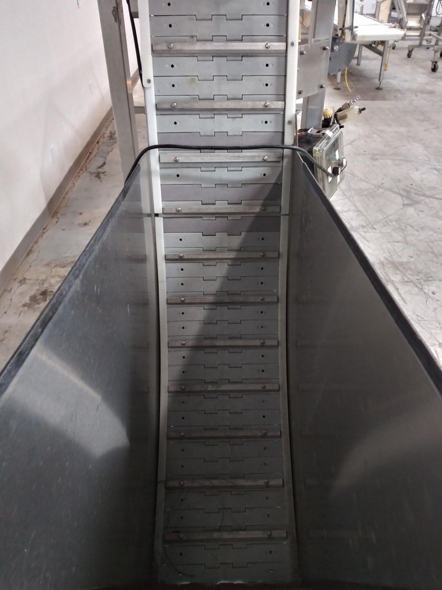 Stainless Steel Adjustable Angle Incline Conveyor W/ speed control - Image 3 of 4