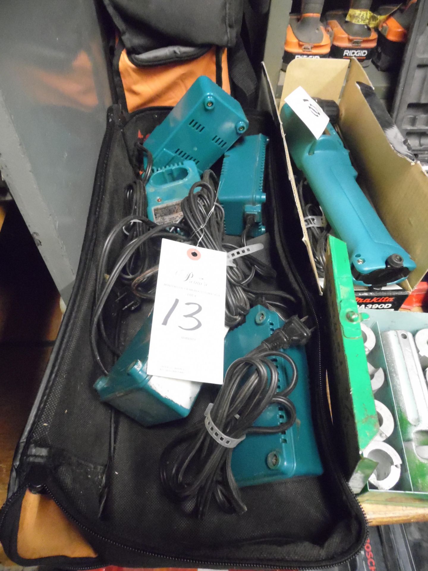 MAKITA CHARGERS