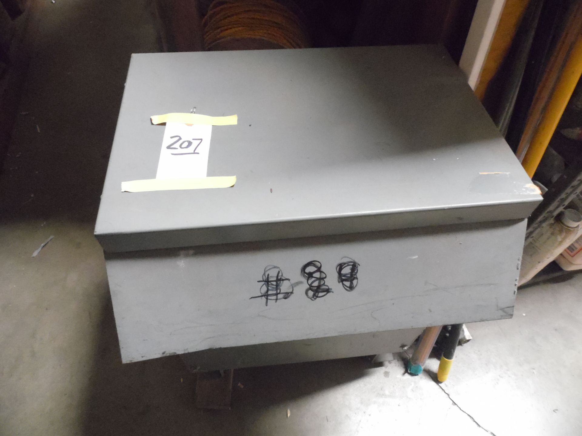 SINGLE PHASE TRANSFORMER