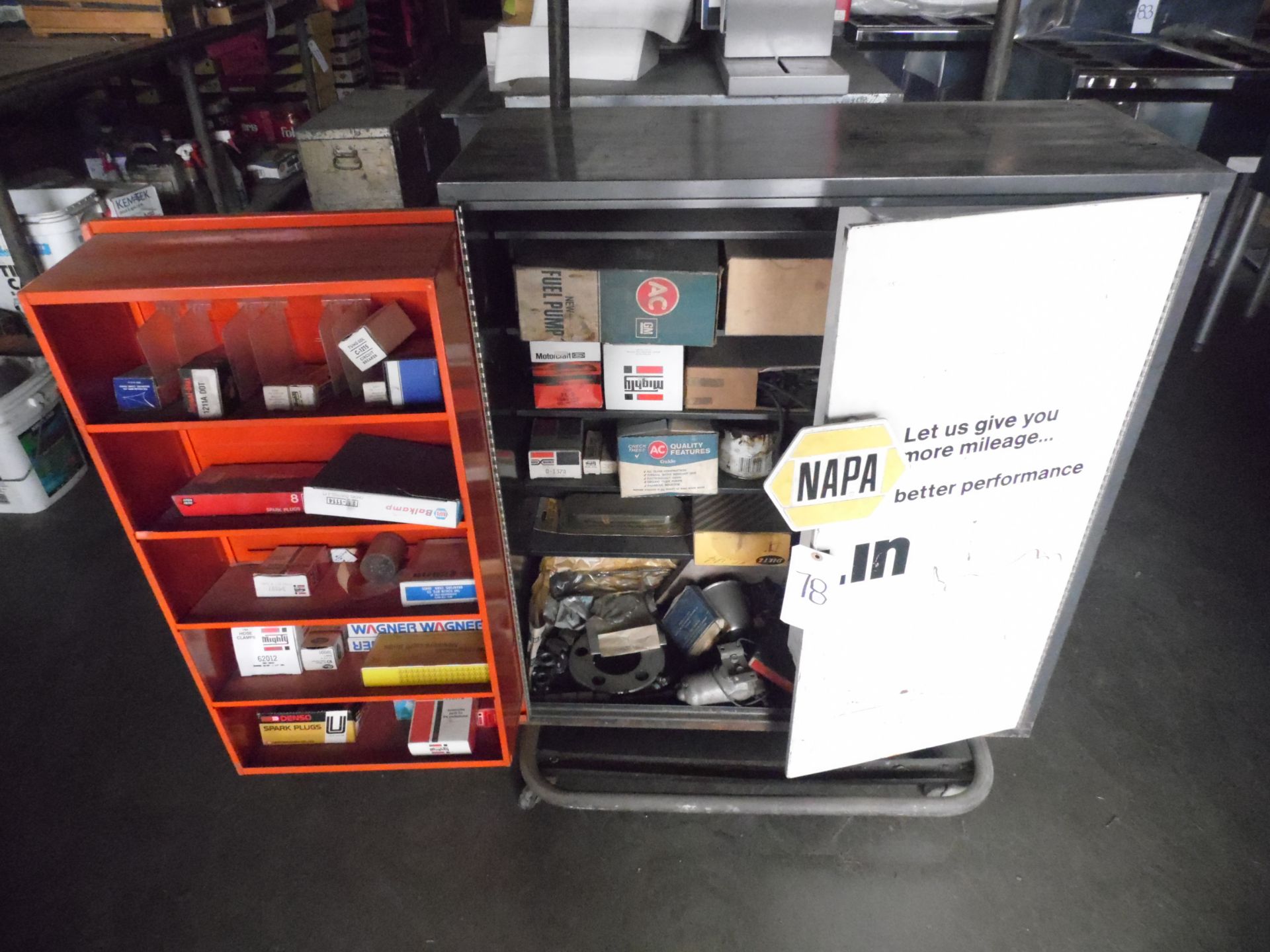 NAPA METAL BOX w/ AUTOMOTIVE PRODUCT