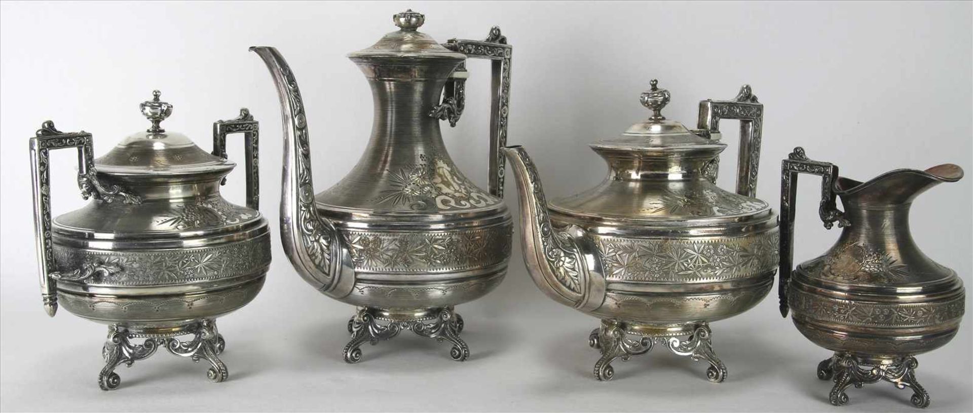 KaffeekernFrankreich um 1900. Armand Frenais, Metal Parisien. Kaffeekanne (Höhe 22 cm), Teekanne,