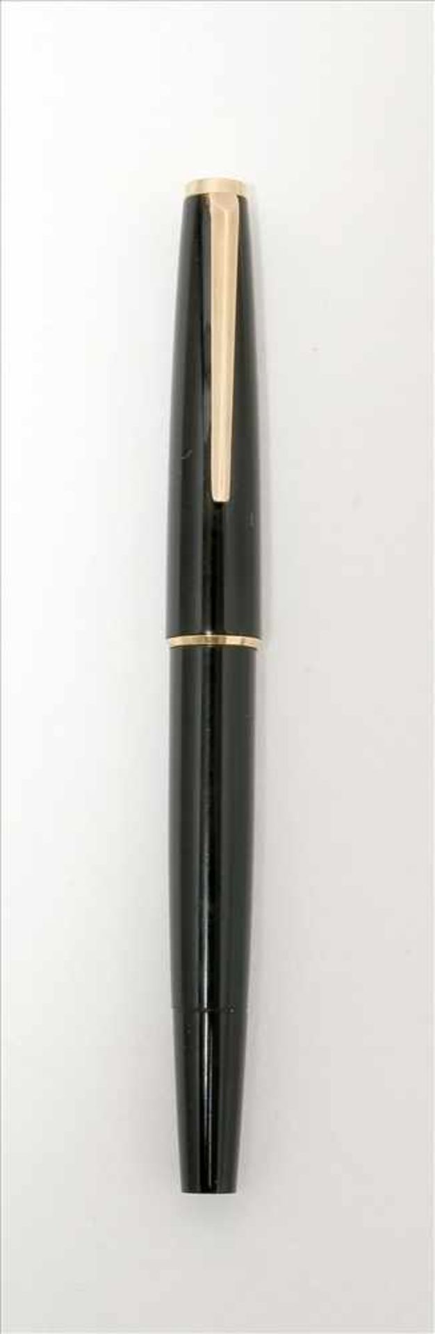 Montblanc Füller20. Jh. Länge ca. 13 cm. Altersbedingt guter Zustand.