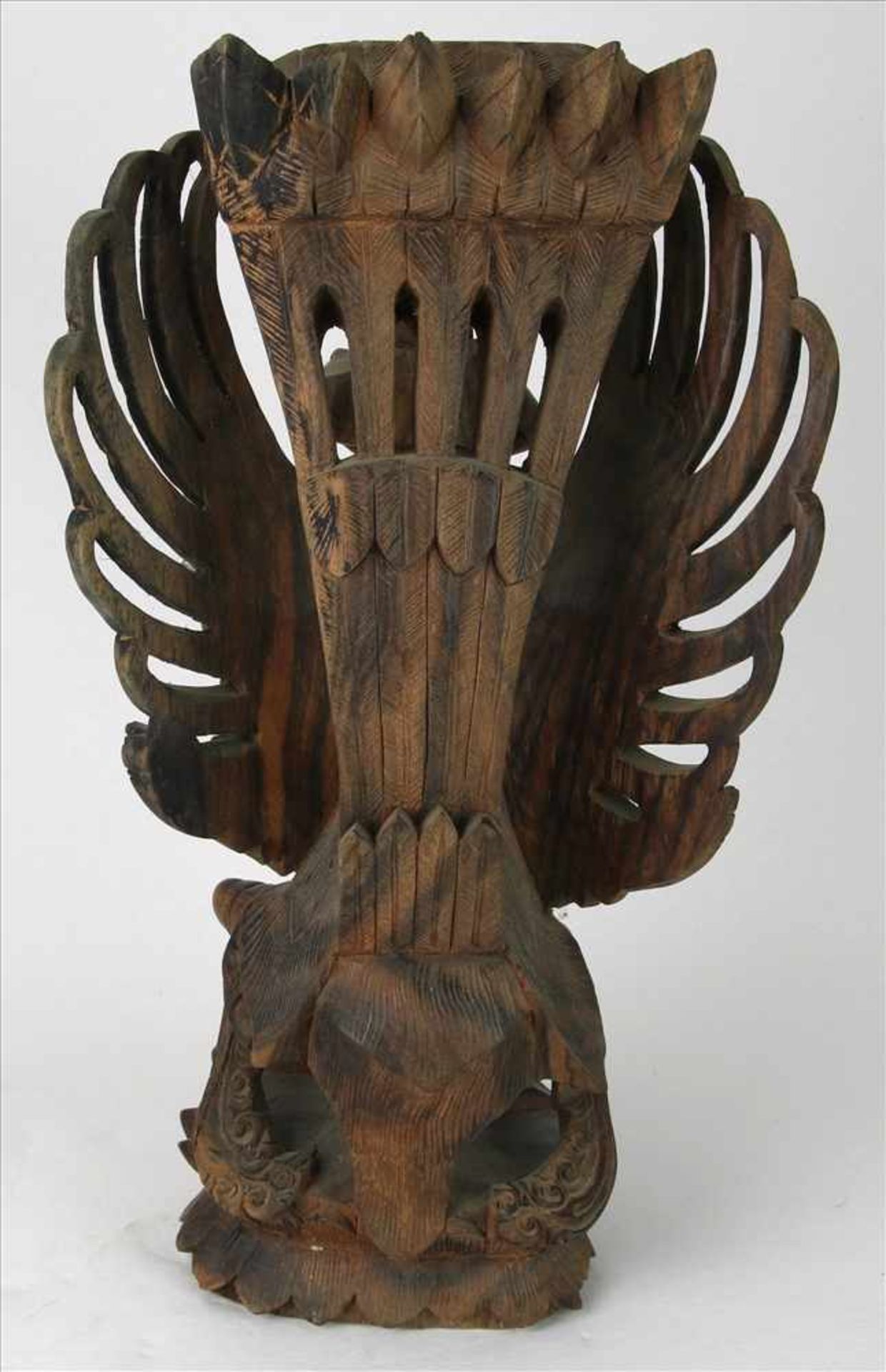 GarudaWohl Bali 20. Jh. Holz geschnitzt. Größe ca. 16 x 17 cm, Höhe ca. 30 cm. Teils etwas - Bild 3 aus 6