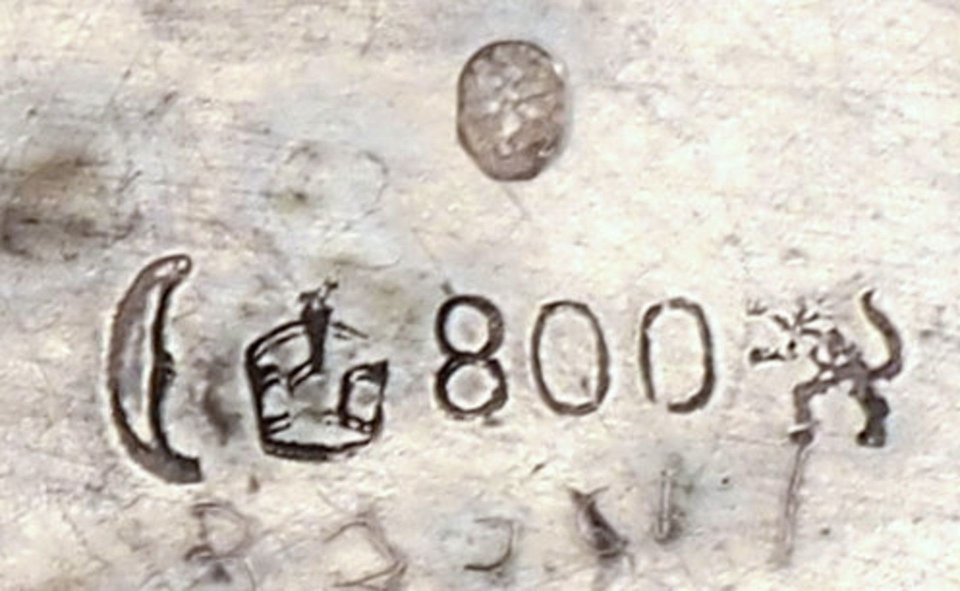KaffeekanneDeutsch 20. Jh. Silber 800. Barockform. Unter dem Boden punziert mit 800, Halbmond, Krone - Bild 7 aus 7