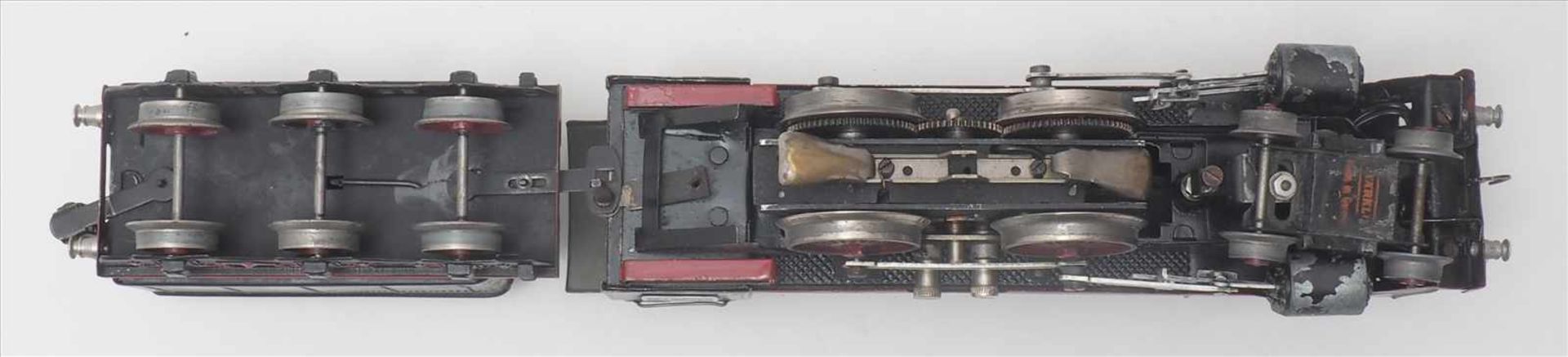 Märklin DampflokSpur 0, 1930-er Jahre. Elektroantrieb. Achsfolge 2B. E70/12920 Dampflokomotive mit - Bild 5 aus 9