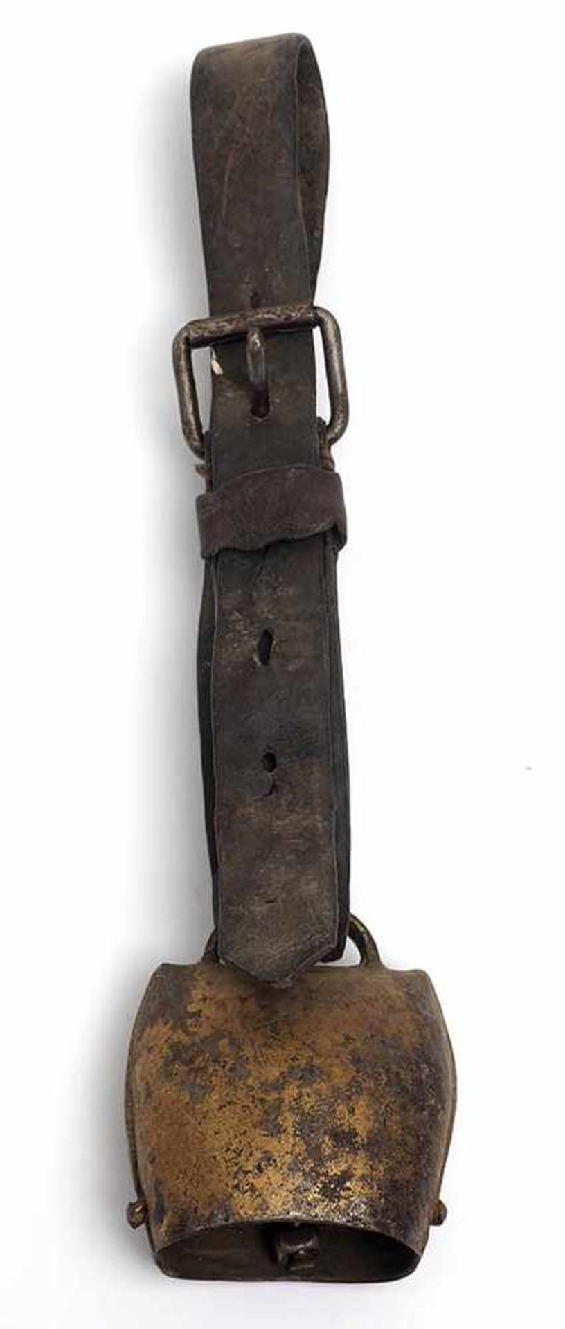 Kuhglocke und MinistrantenglockeDeutsch 1. Hälfte 20. Jh. Bronze. Durchmesser je ca. 17 cm.- - -24. - Bild 3 aus 3