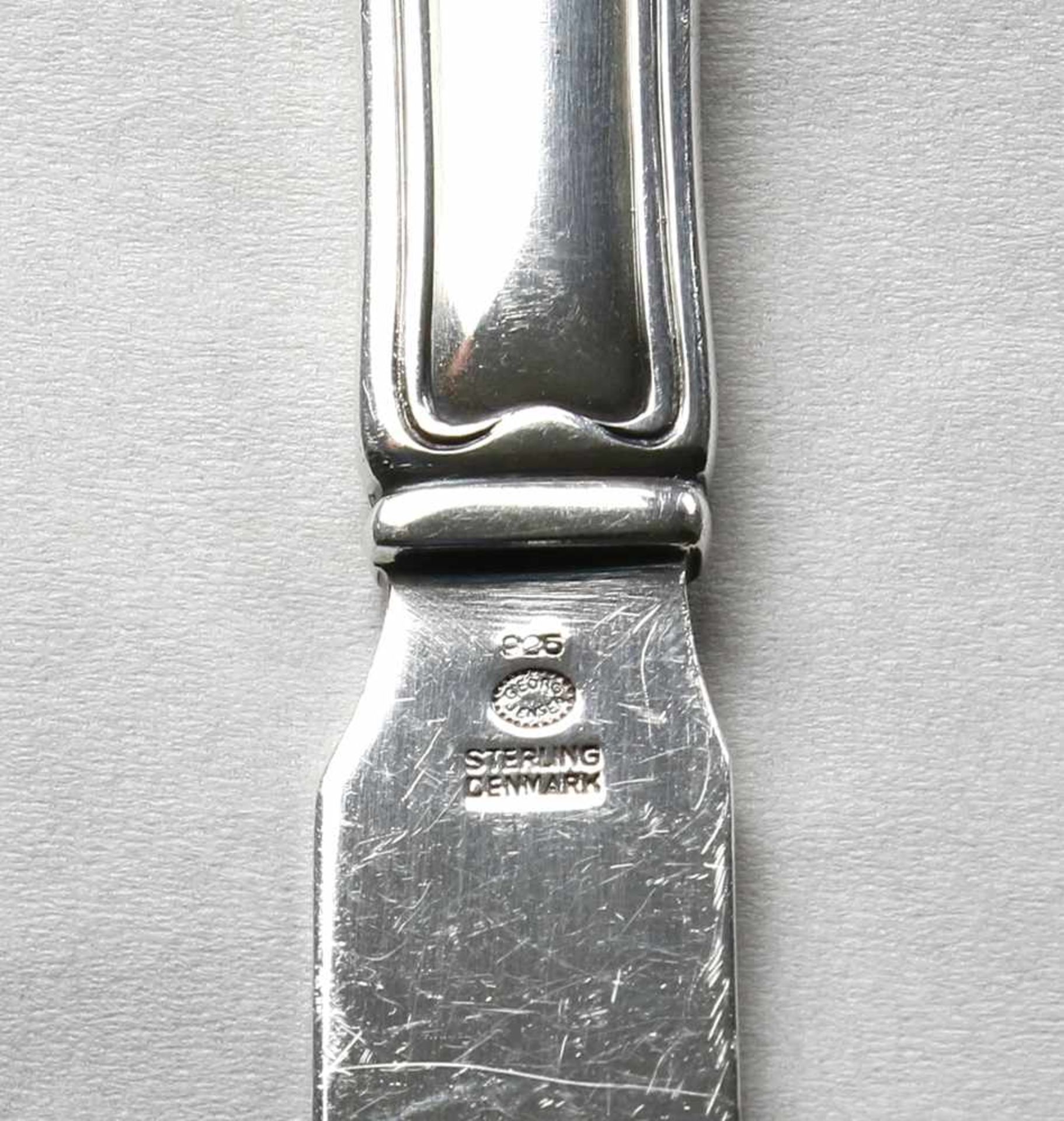 Kapitales Jensen SilberbesteckDänemark 20. Jh. Silber 925 und teils stainless steel und Horn. - Bild 16 aus 17