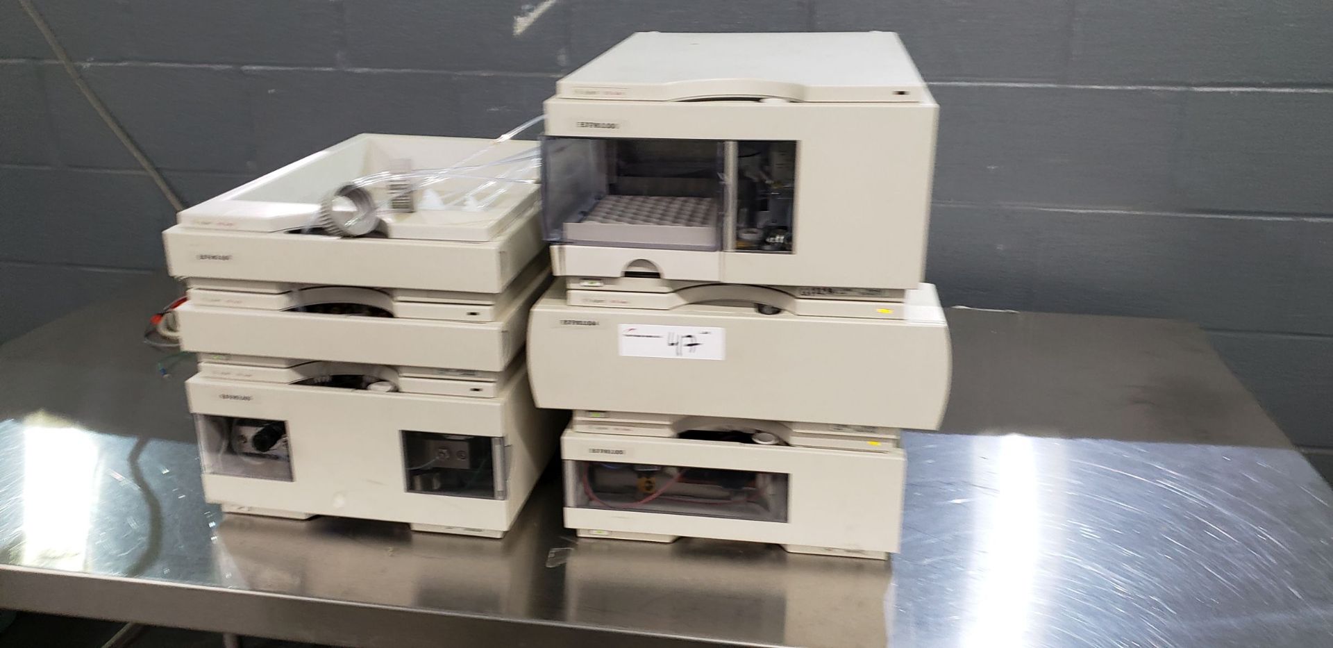 Agilent HPLC System, 1100 Series - Image 33 of 34