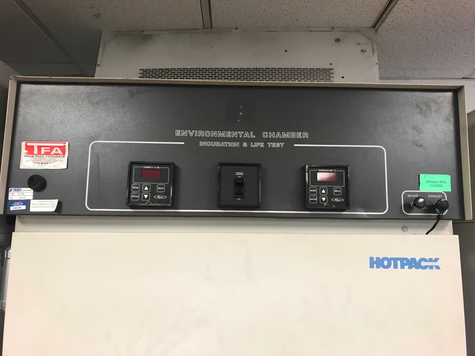 Hotpack 417522 Stability Chamber **See Auctioneers Note** - Image 3 of 5