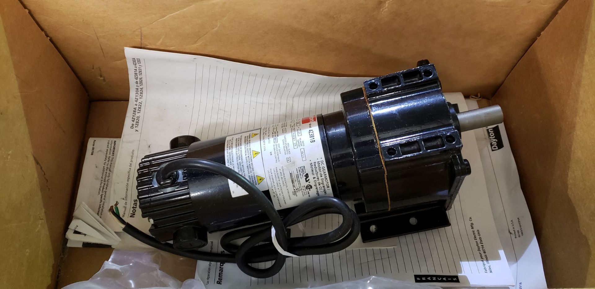 1/8 hp Dayton DC motor - Image 2 of 5