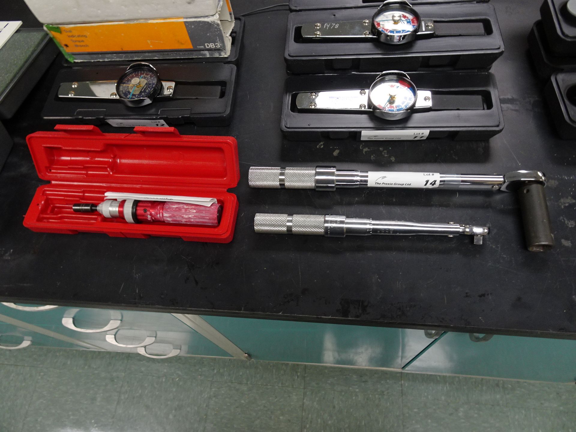 Proto 18" 80 Inch lbs Capacity Torque Wrench, (1) Proto Model 60648 200 Lb Capacity Torque