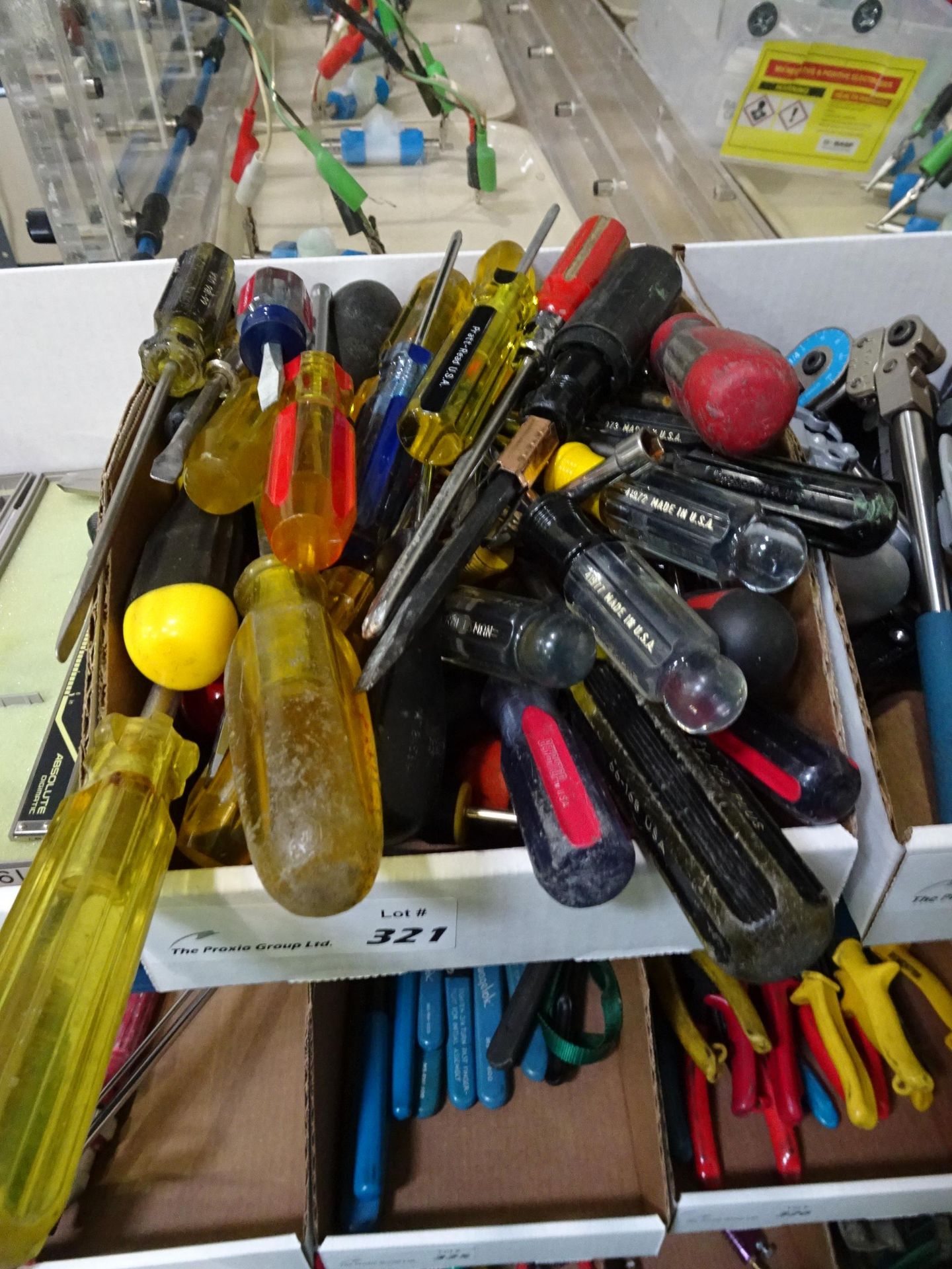 Lot Box of Misc Screwdrivers