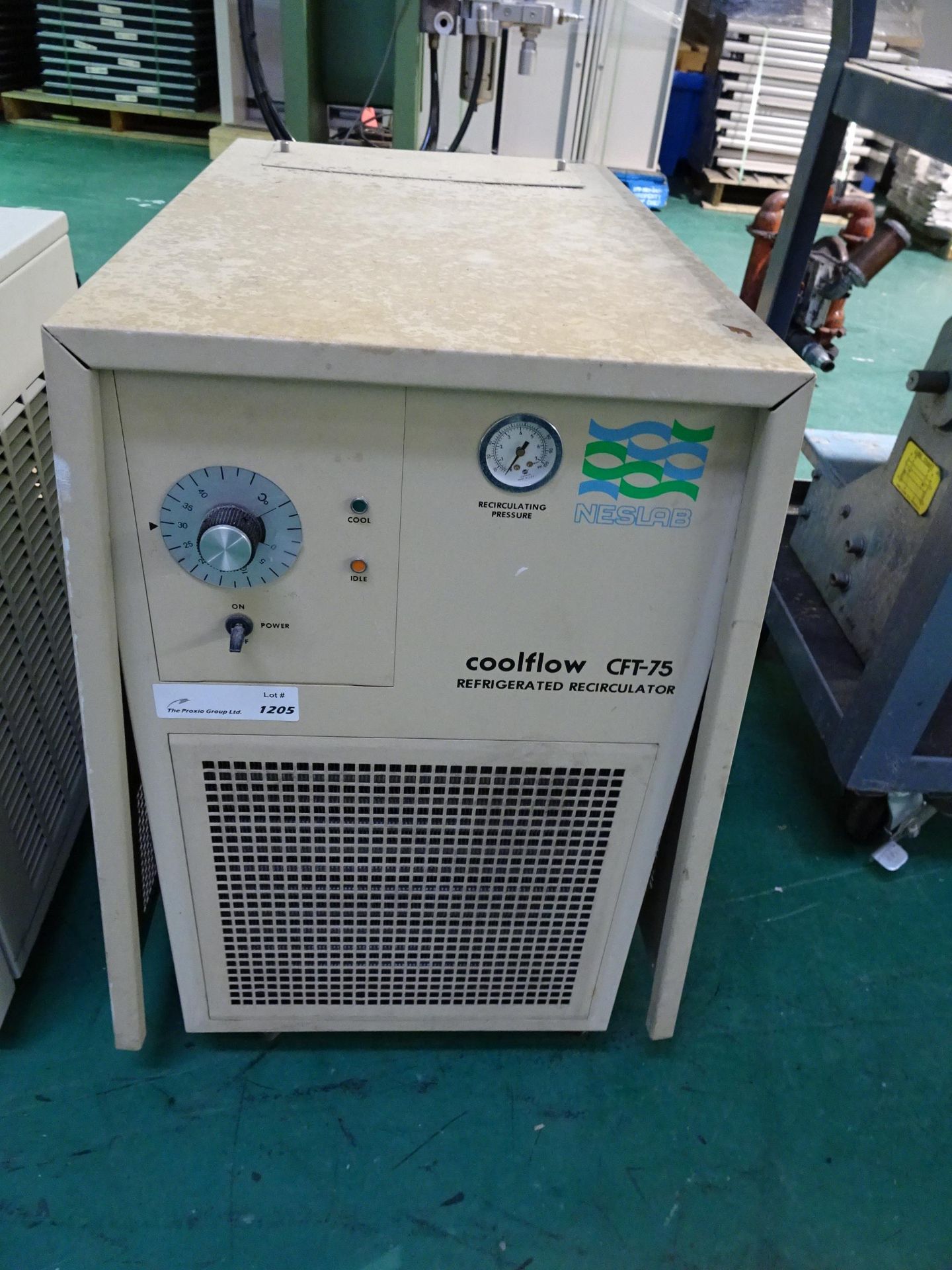 Neslab Coolflow Model CFT-75 Refridgerated Recirculator *** Note Sides Open Please Inspect ***