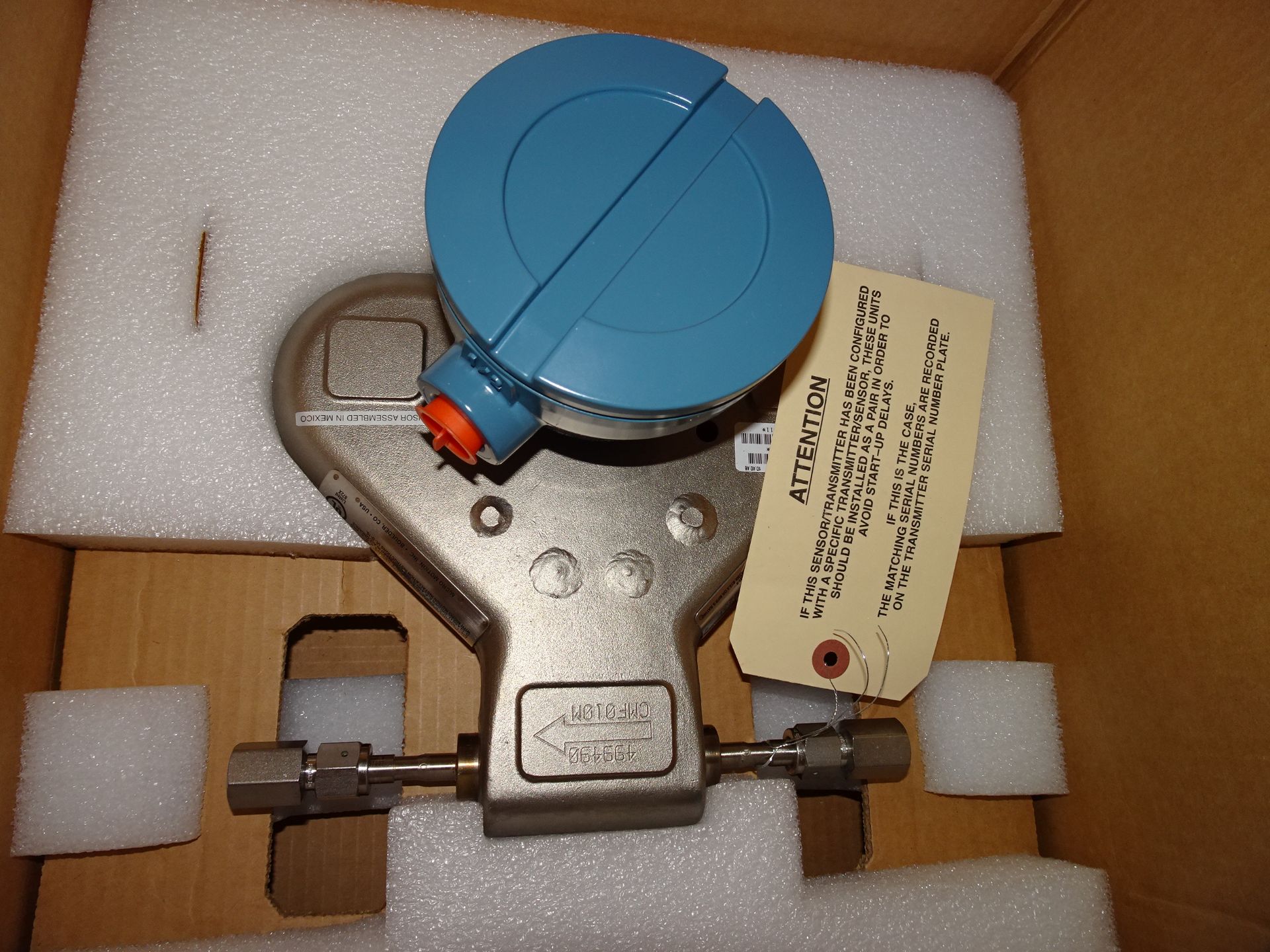 (1) Micromotion Model CMF010M323NWBUEZZZ Coriolis Inline Hydrogen Gas Flow Meter, (Unused, In Box)