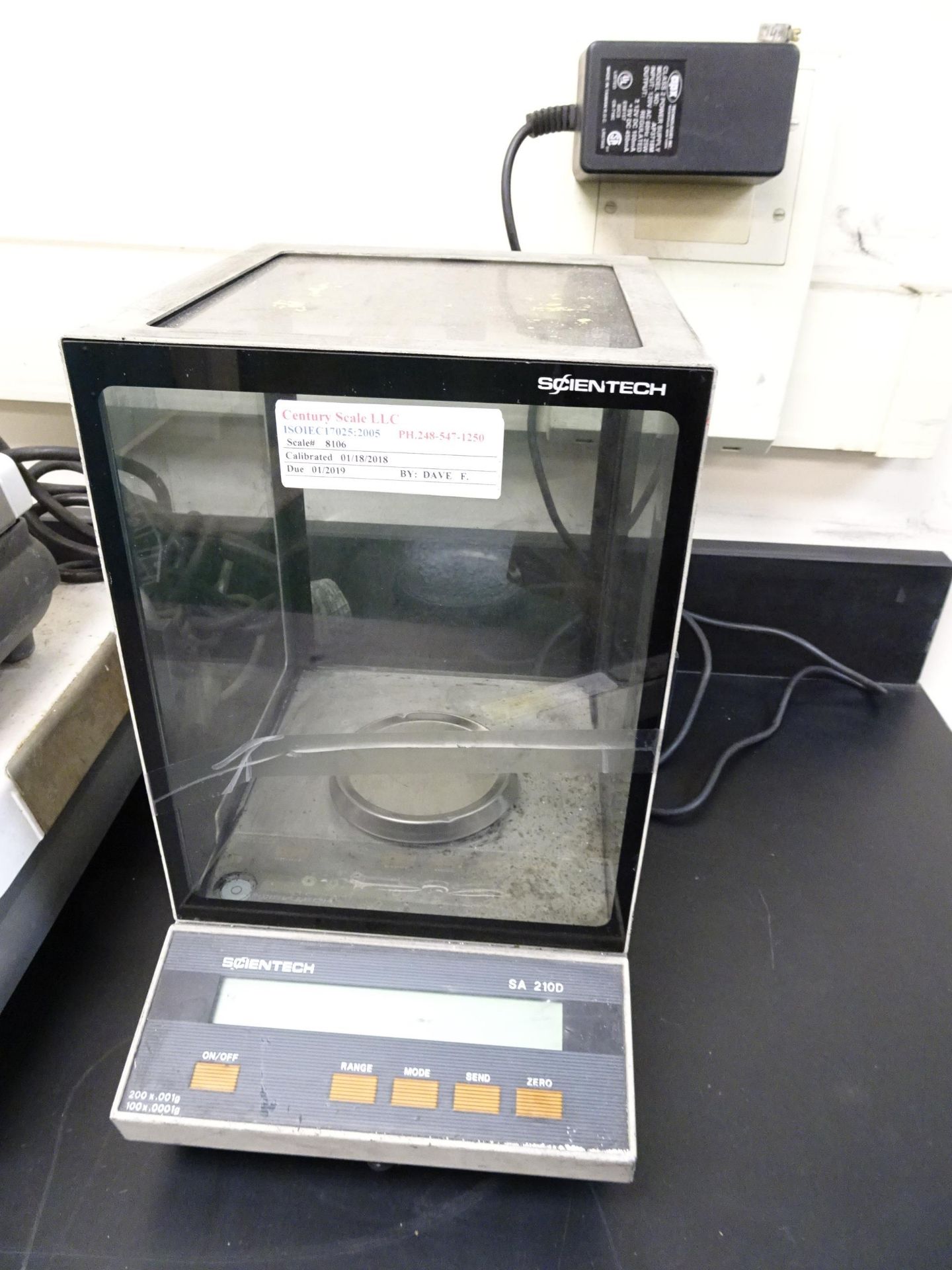 Scientech SA210D 210g Capacity Analytical Balance