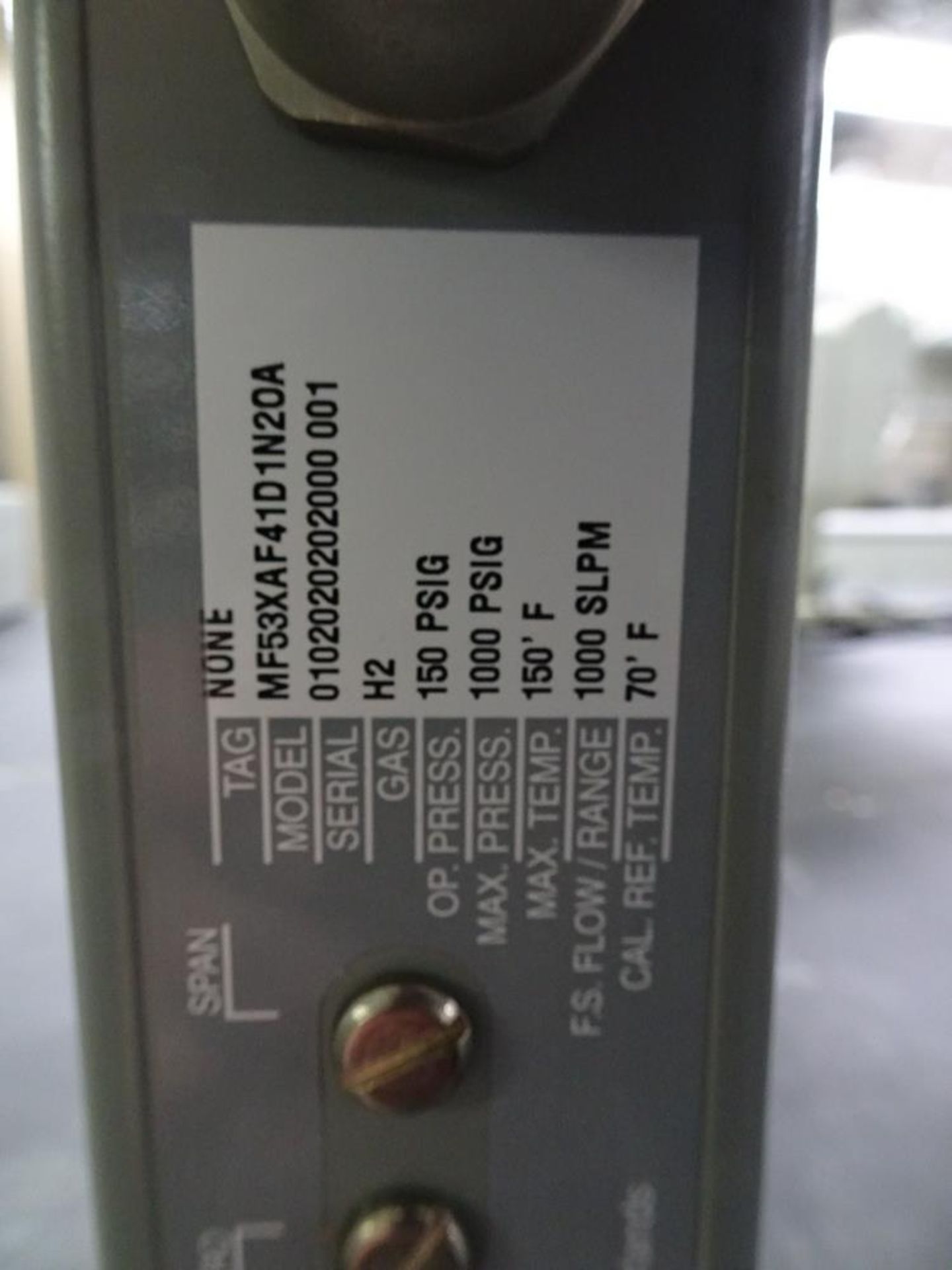 (1) Brooks MF Series  H2 Mass Flow Controller Operating Pressure 160 PSIG Max Pressure 1000 PSIG Max - Image 2 of 2