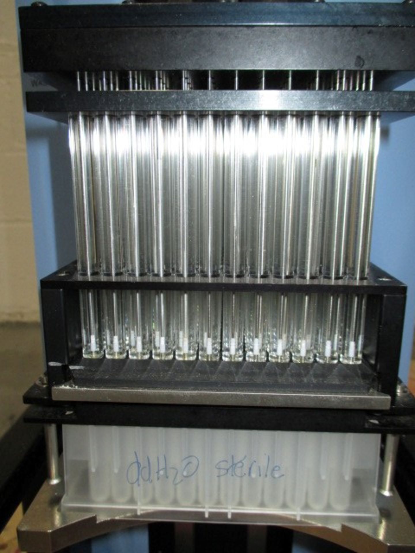 Robbins Scientific syringe filler / dispenser Hydra 96, catalog# 1029-40-3, capable of filling up to - Image 4 of 7