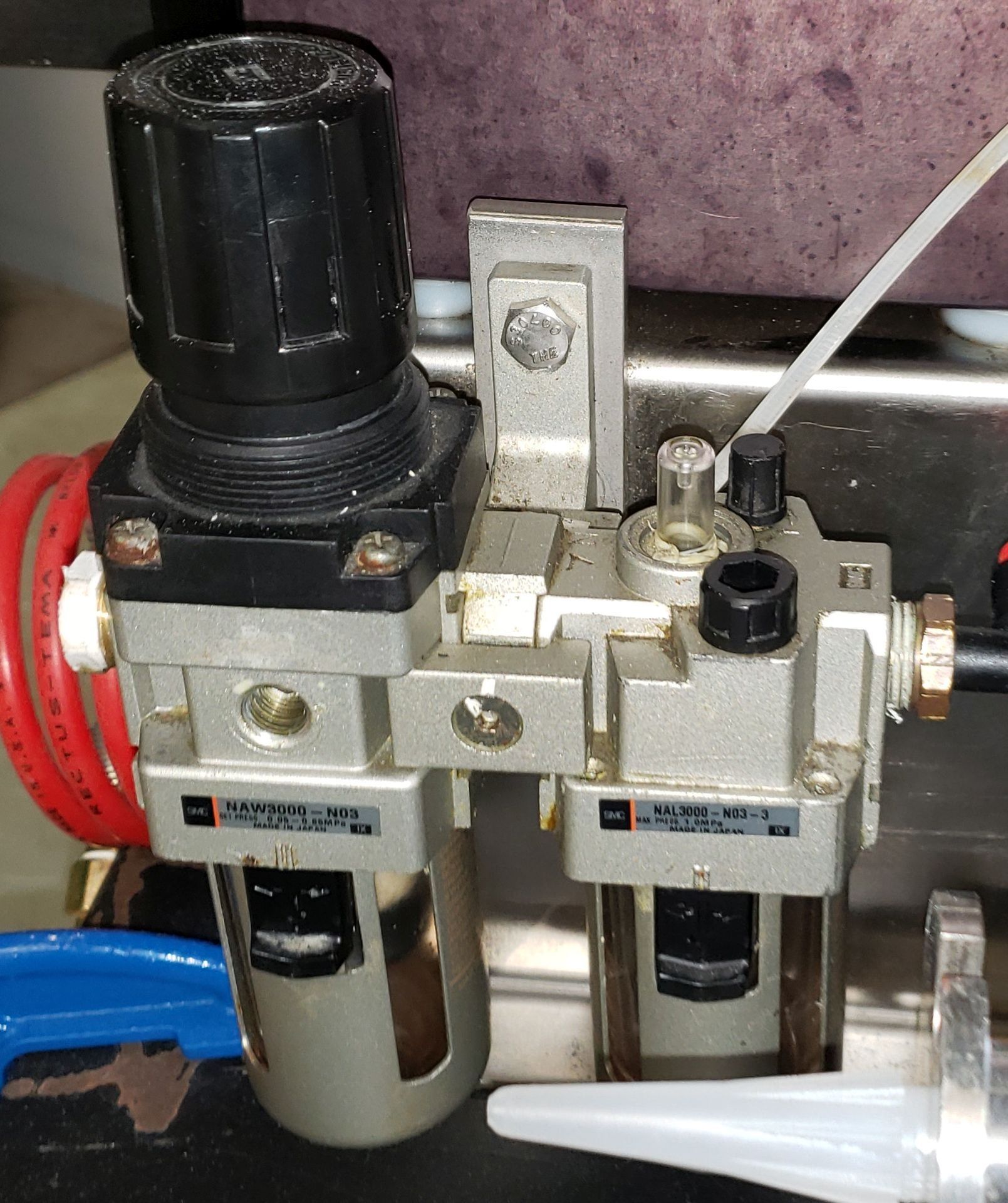HIBAR Piston Filler Model 5FC Check Valve Type 500ML Fill Stroke w/control box ** Auctioneers Note** - Image 10 of 11