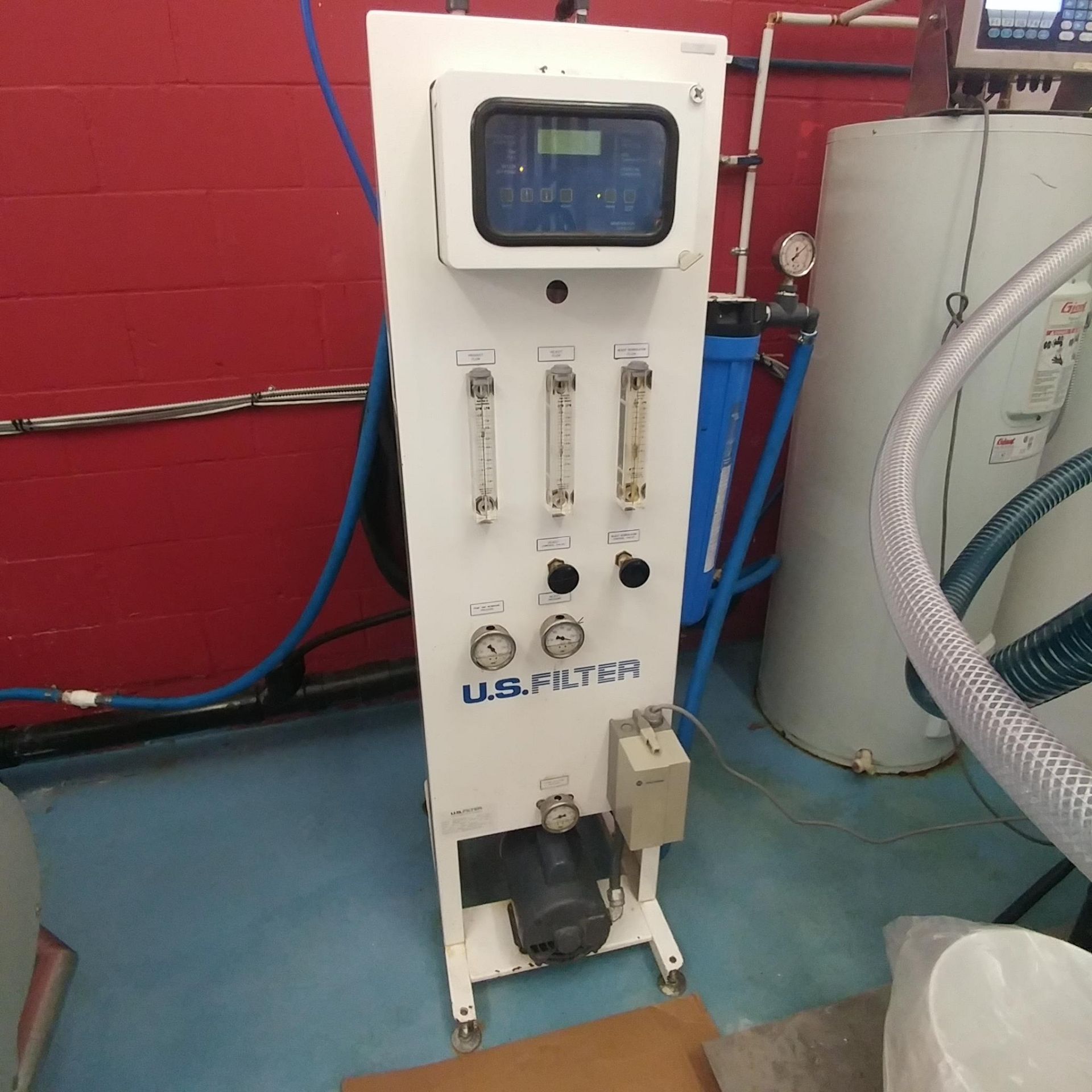US Filter Reverse Osmosis water system with control panel 115V **See Auctioneers Note**